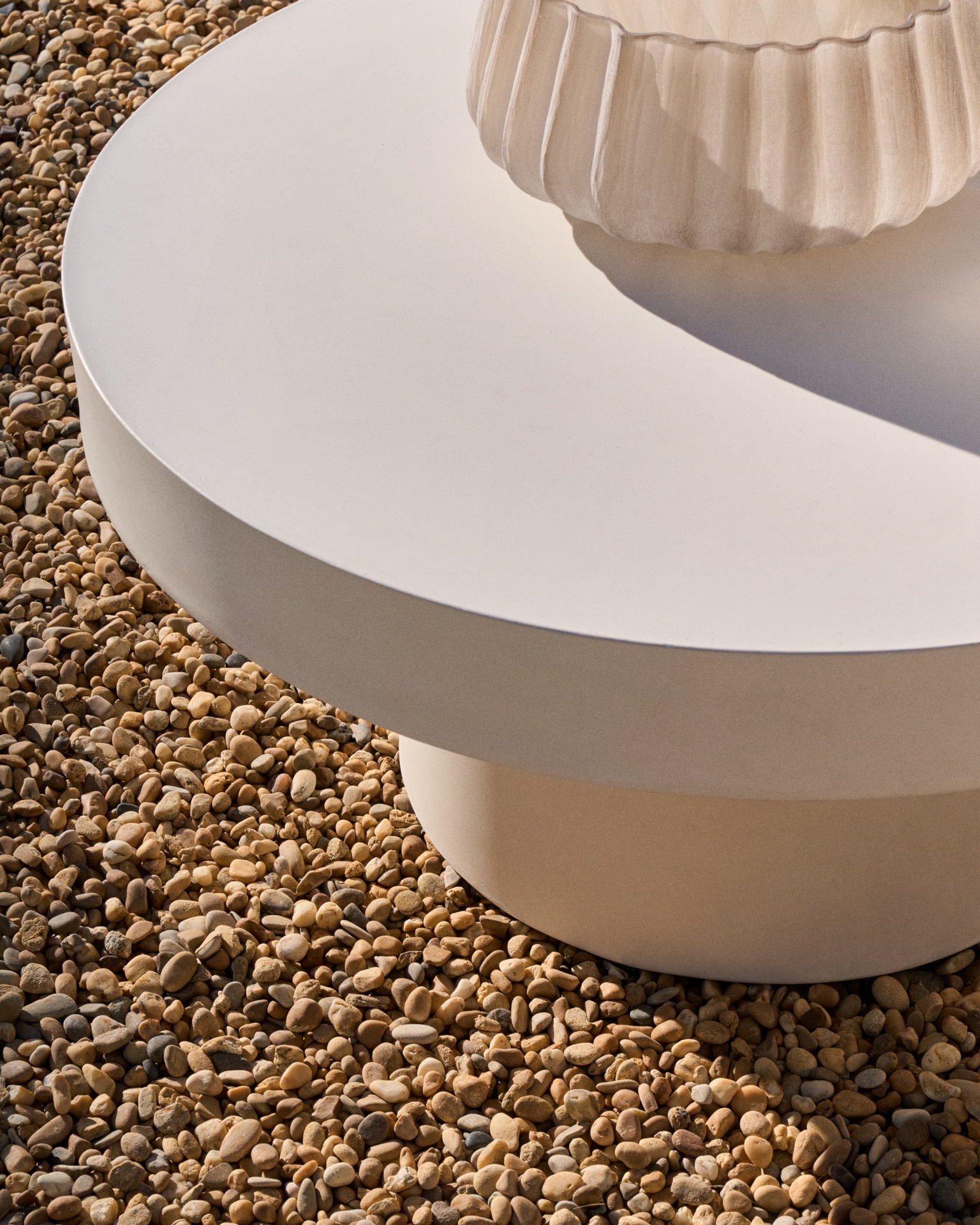 Aiguablava round coffee table in white cement, Ø 66 cm