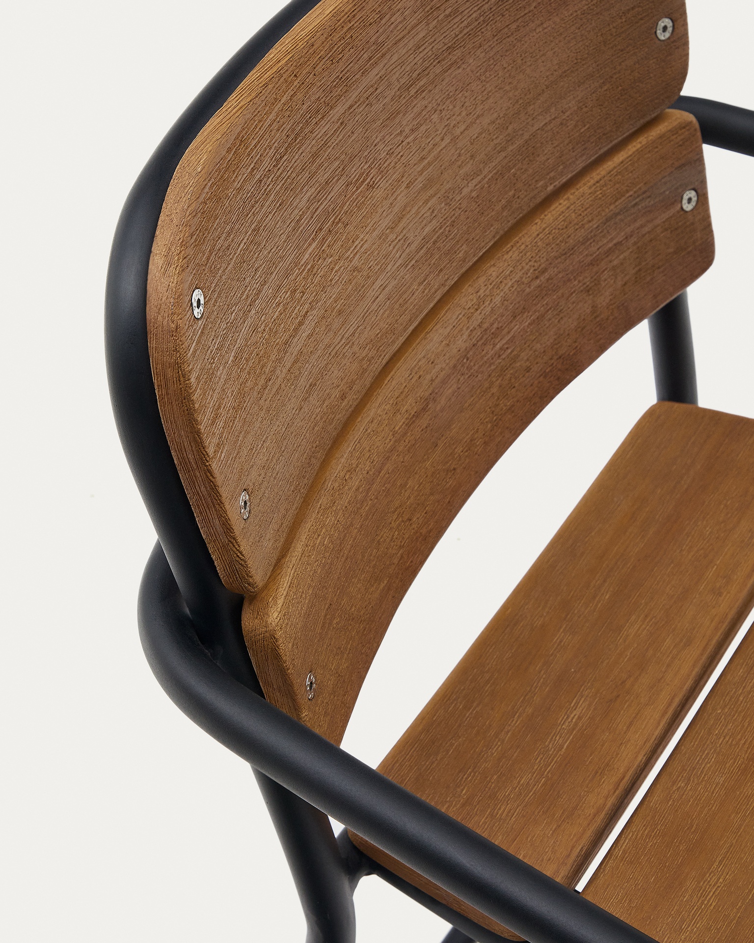 Algueret Stool Solid Eucalyptus Wood Natural Finish and Black Aluminum 65 cm FSC 100%