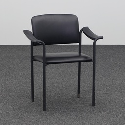 4-Fuss Stühle J A Milton Upholstery