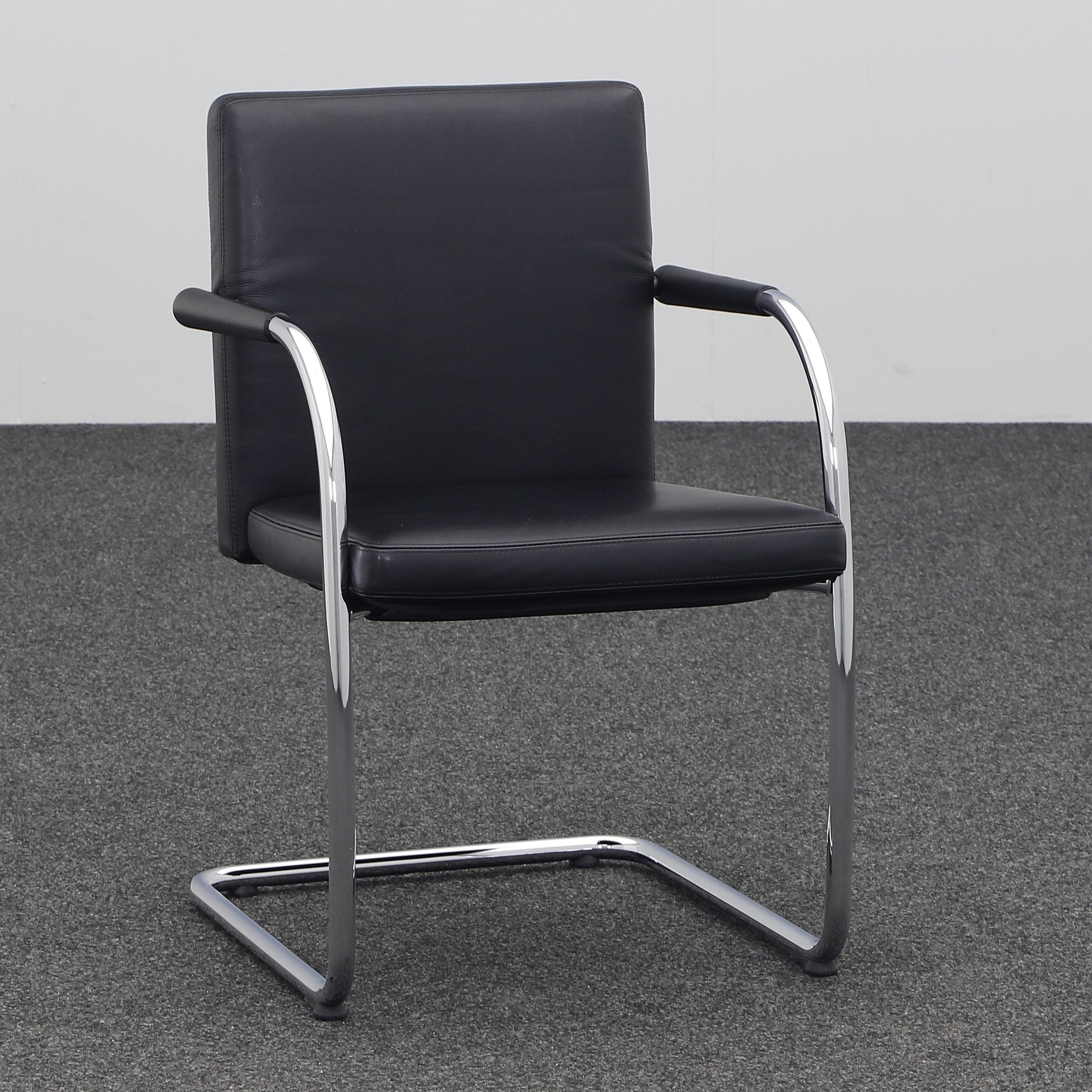 Freischwinger Vitra Visasoft