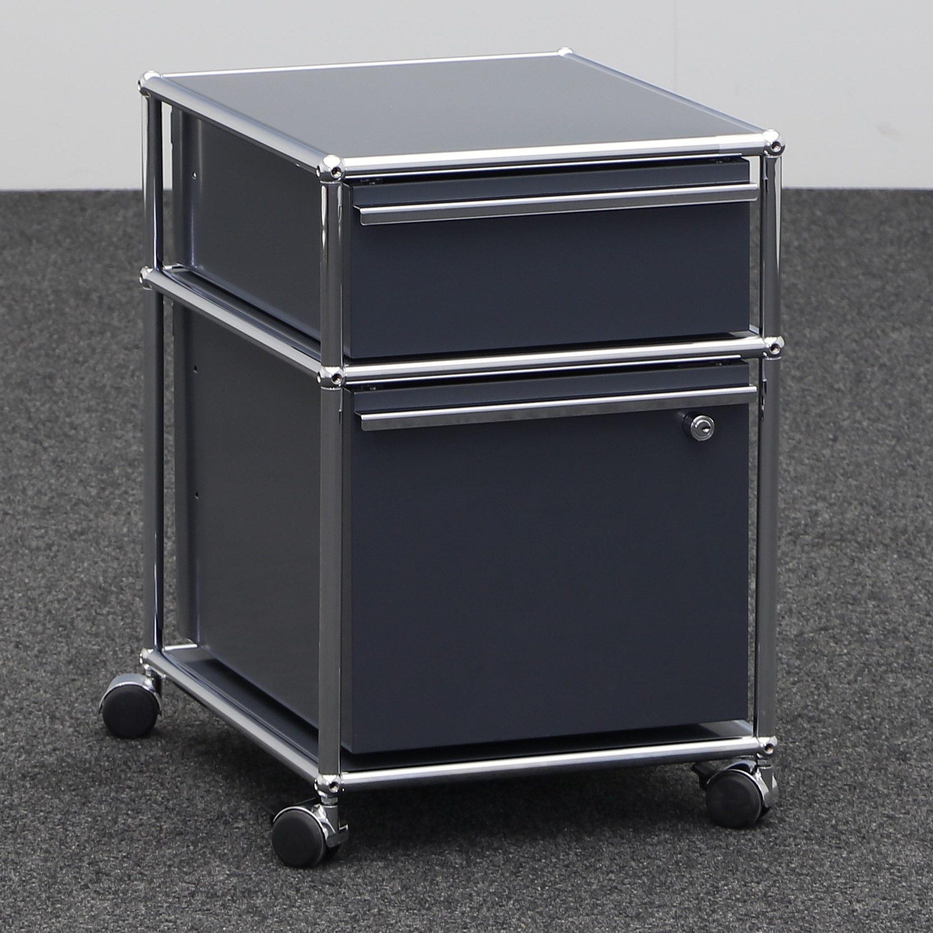Rollcontainer USM Haller (Hängeregister)