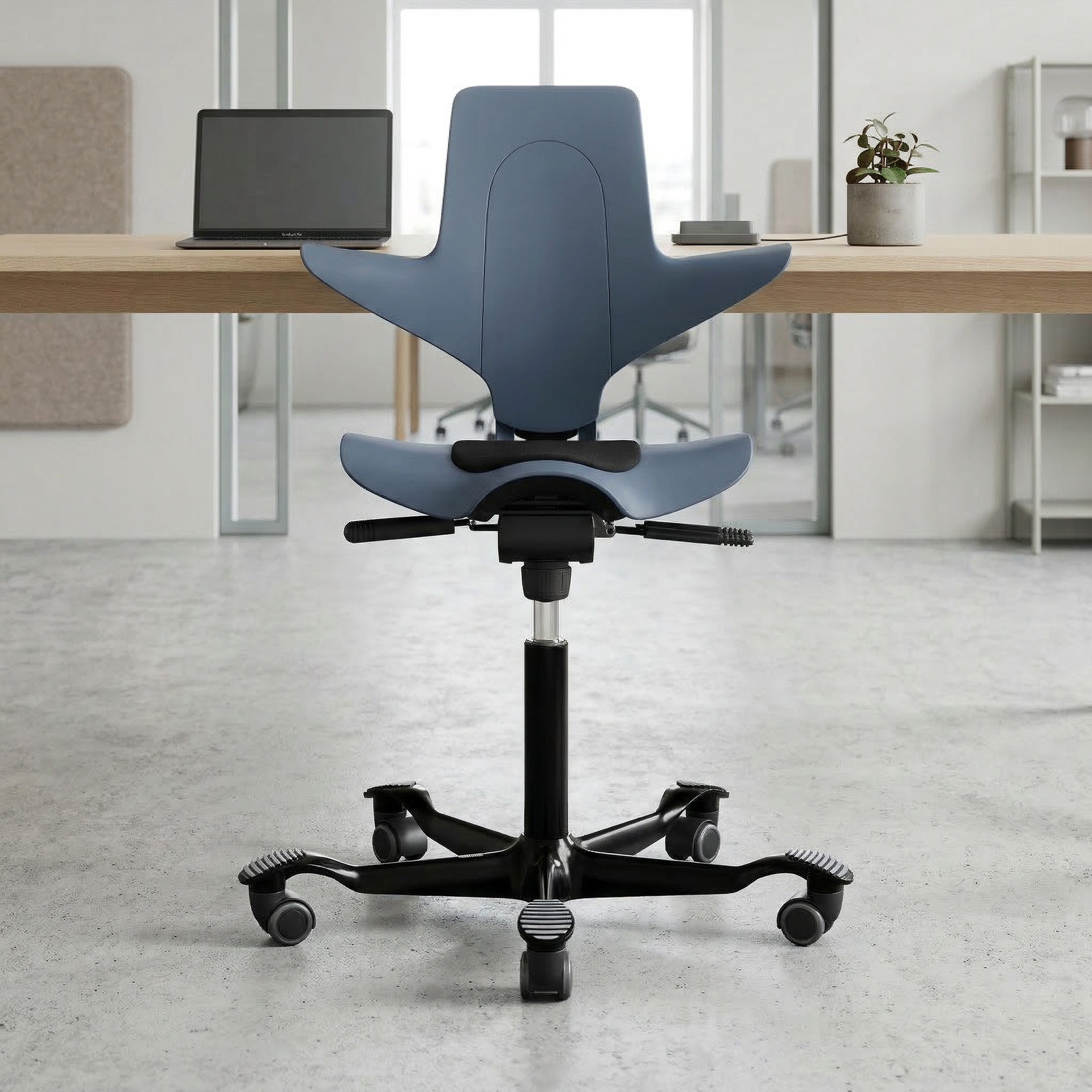 Image of Sattelstuhl HAG Capisco Puls 8010 ohne Armlehnen, Blau/Schwarz, Neu, Ergonomischer Stuhl - ideal für flexibles Arbeiten