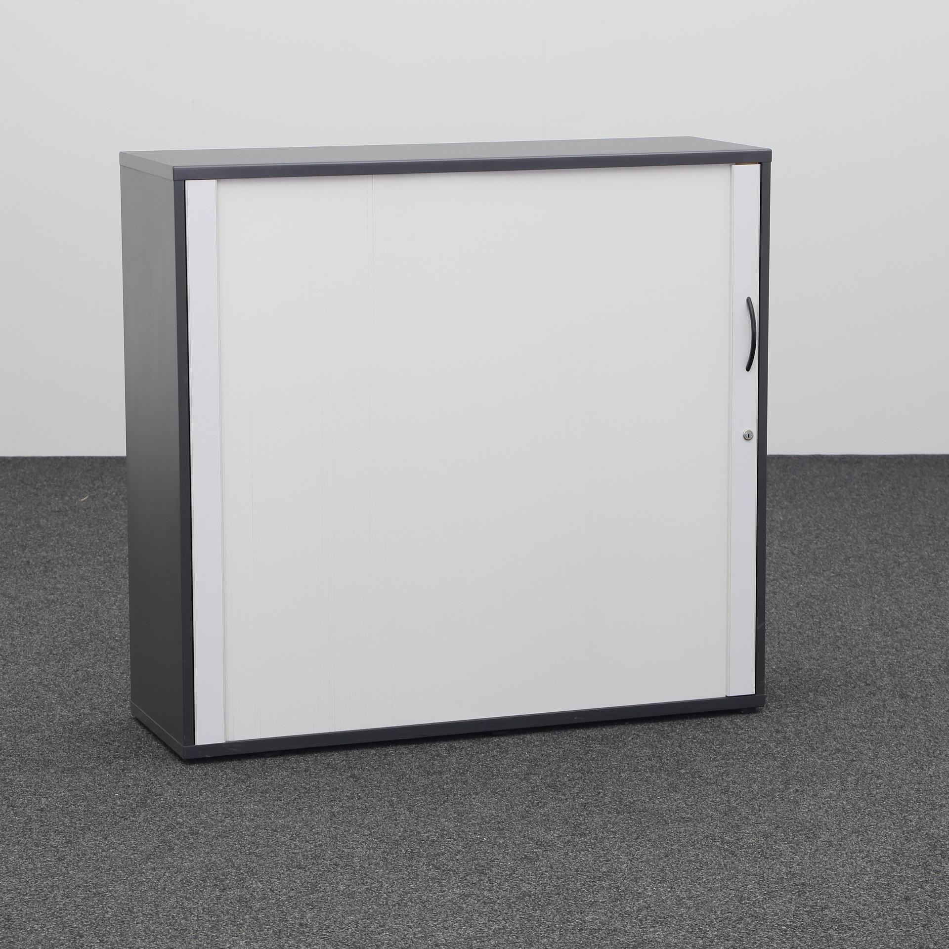 Rollladenschränke Elan Euroffice (Normal Gebraucht)