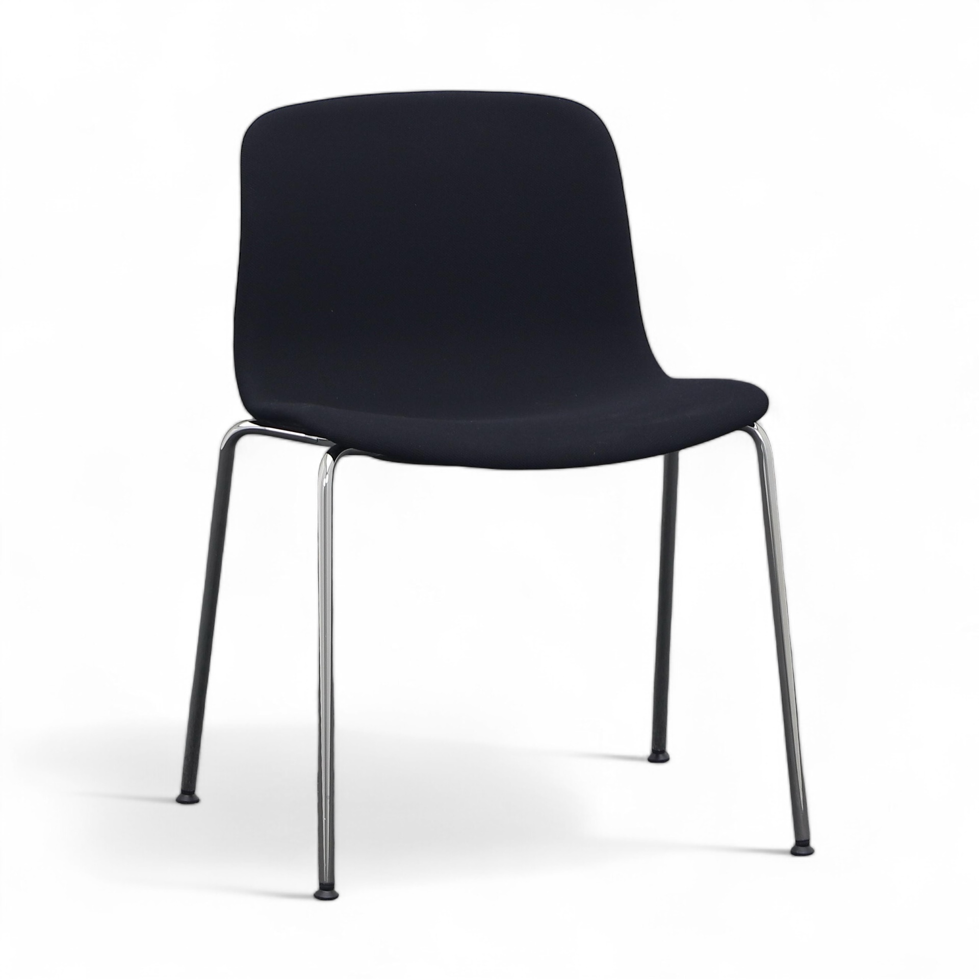 Chaises à 4 pieds Hay About a Chair AAC 17 Noir sans accoudoirs, Bon - parfait pour le bureau et la réception
