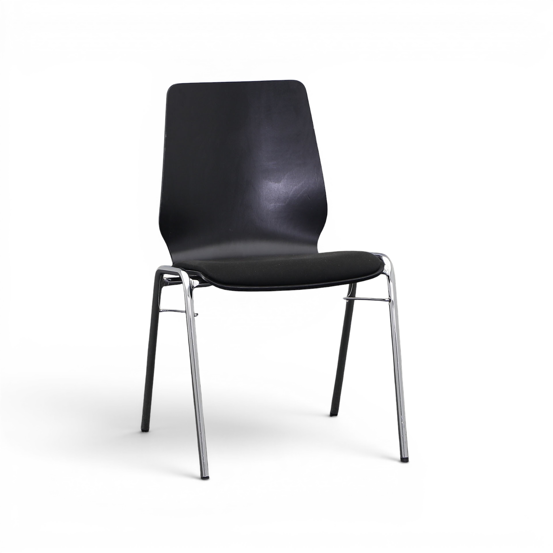 Image of Stapelstuhl Schwarz/Verchromt, Normal gebraucht – Perfekt für Büro und Empfang