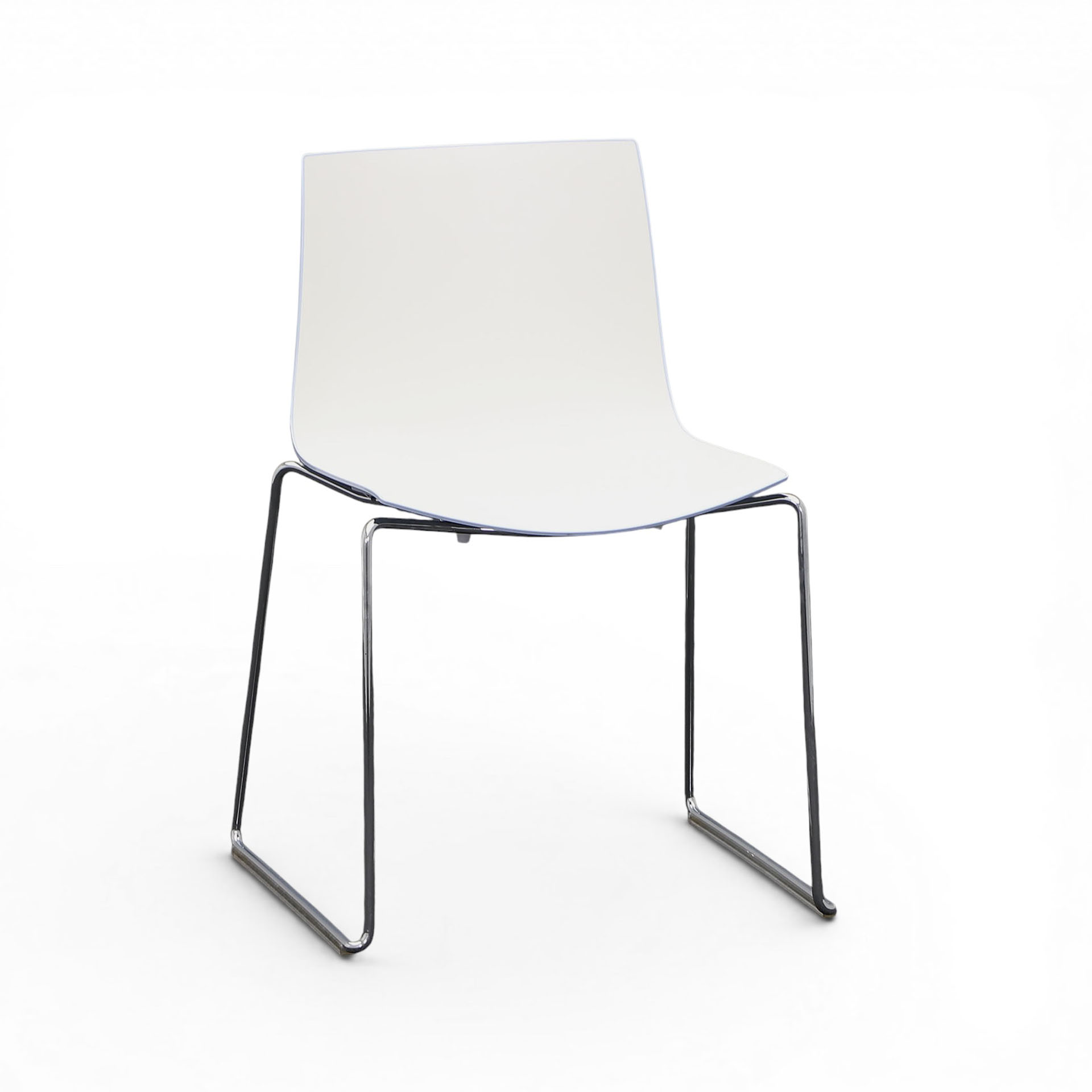 Bistro Stapelstühle Arper Catifa Hellblau/Verchromt ohne Armlehnen, Gut - Perfekt für komfortables Sitzen