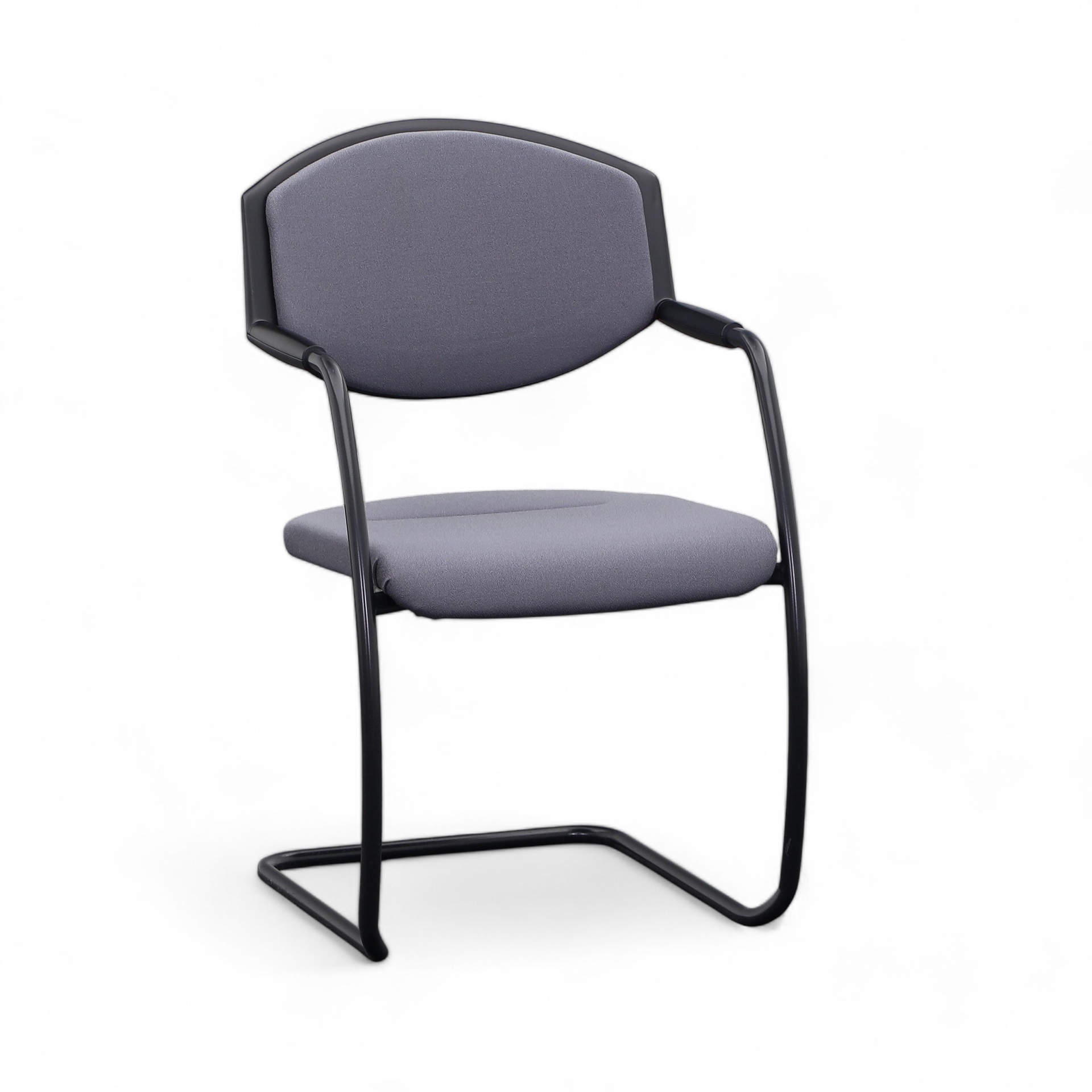 Chaise cantilever Giroflex 16