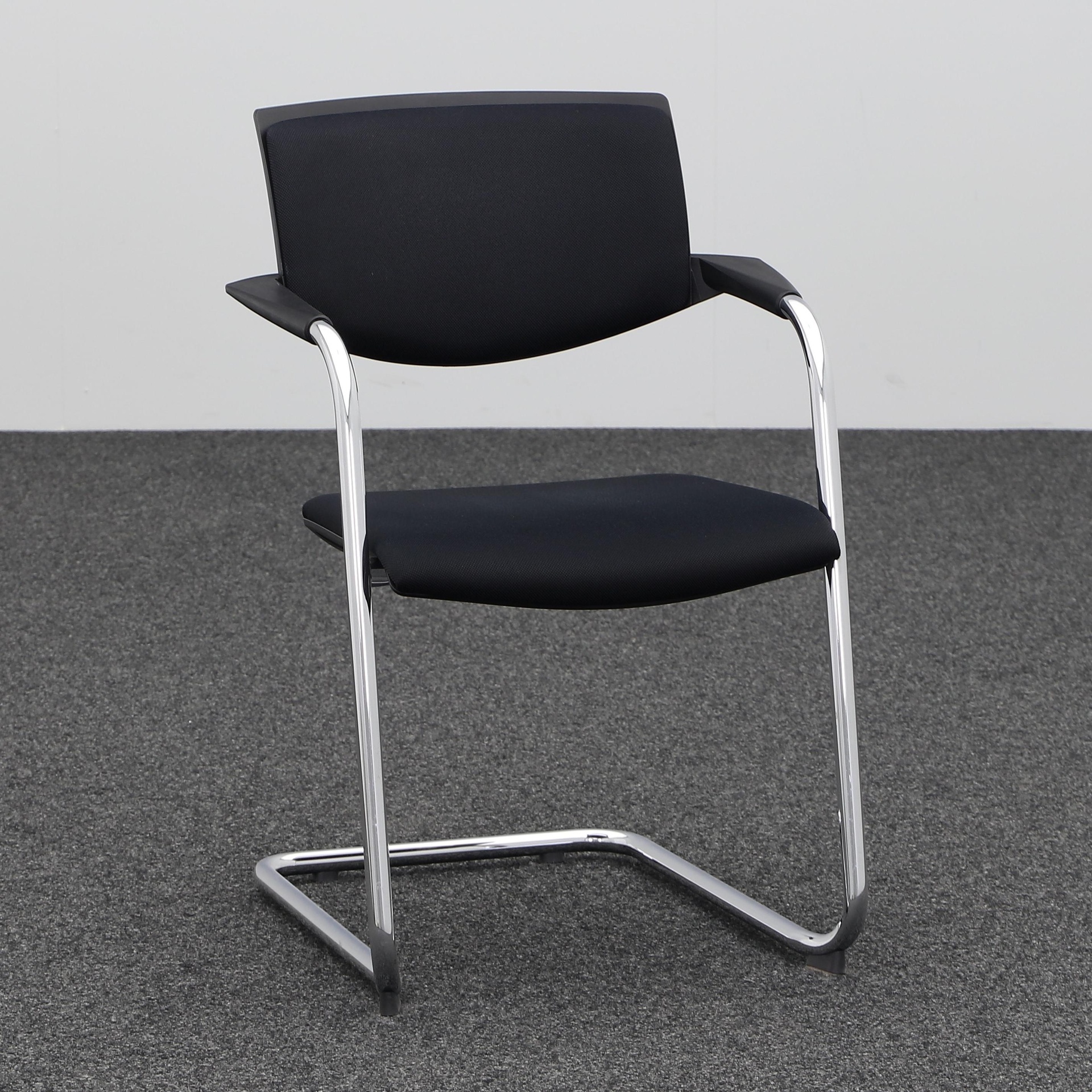 Cantilever König Neurath Okay (Good)