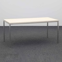 Bürotisch mit Chromstahlgestell