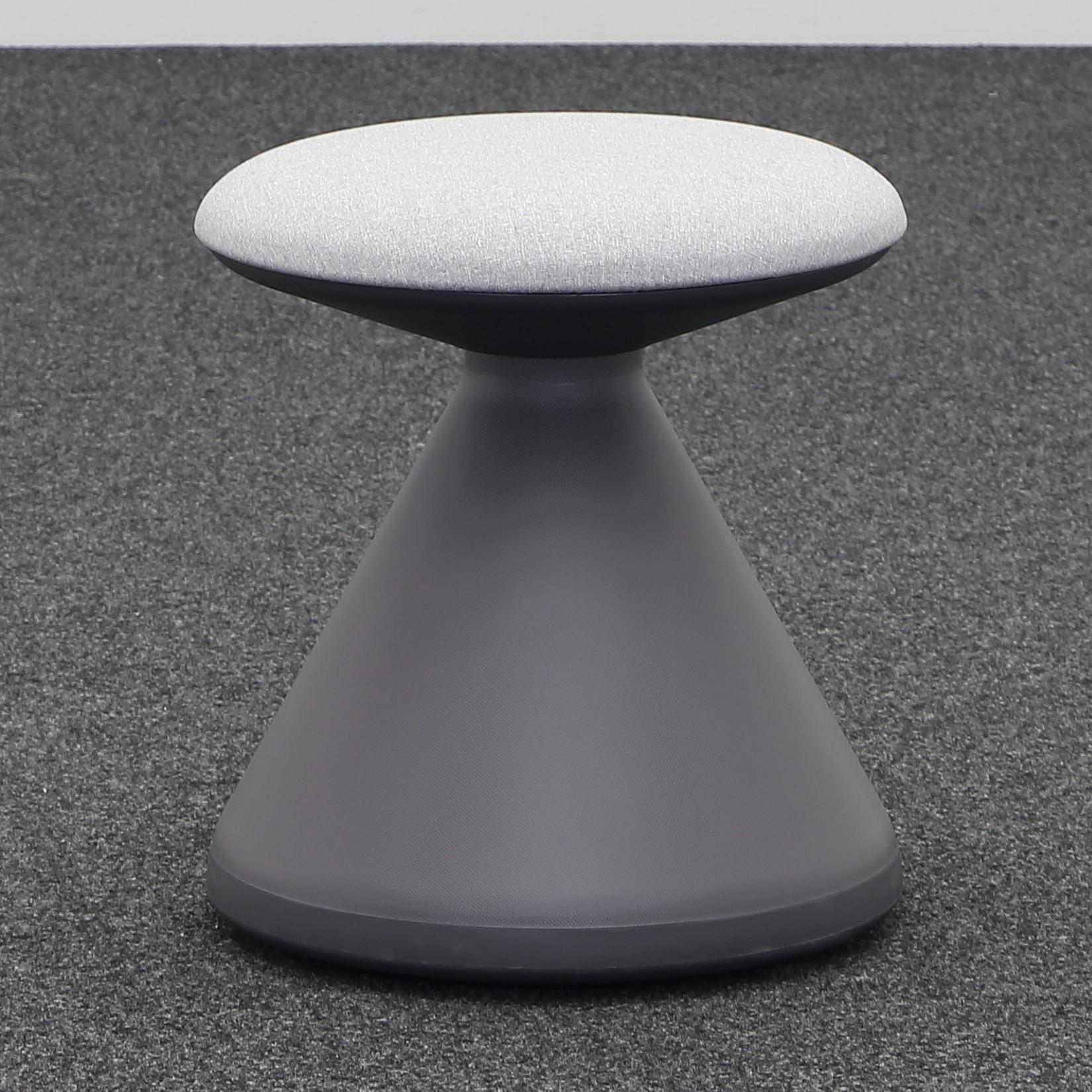 Tabouret de bureau Milani Fungus, Gris, Très bon, Ergonomique - optimal pour les postes de travail flexibles