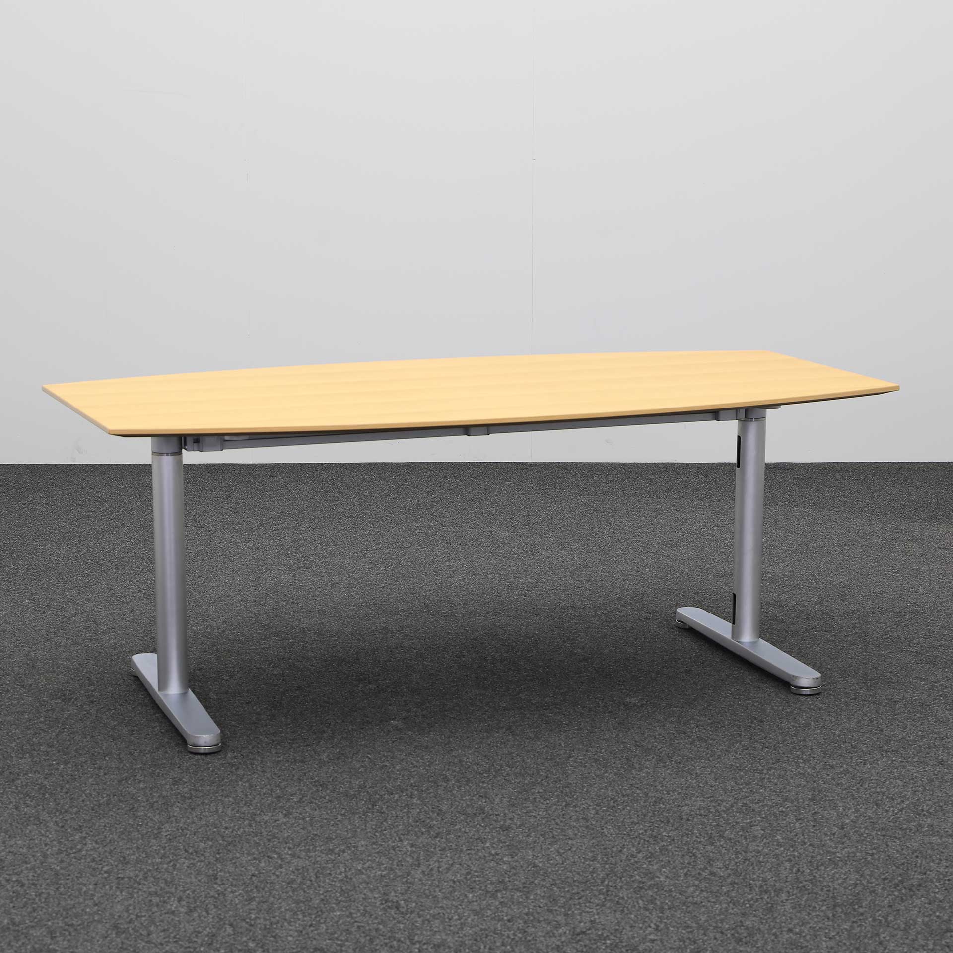 Konferenztisch Wilkhahn Travis 190x100 cm, Buche/Silber, Bootsform, Gut, Tisch - Hochwertig & langlebig