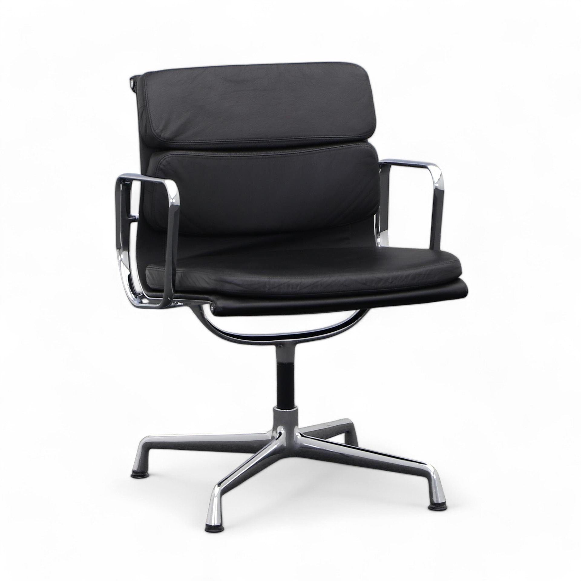 Vitra Soft Pad Chair EA 208 (Bon)