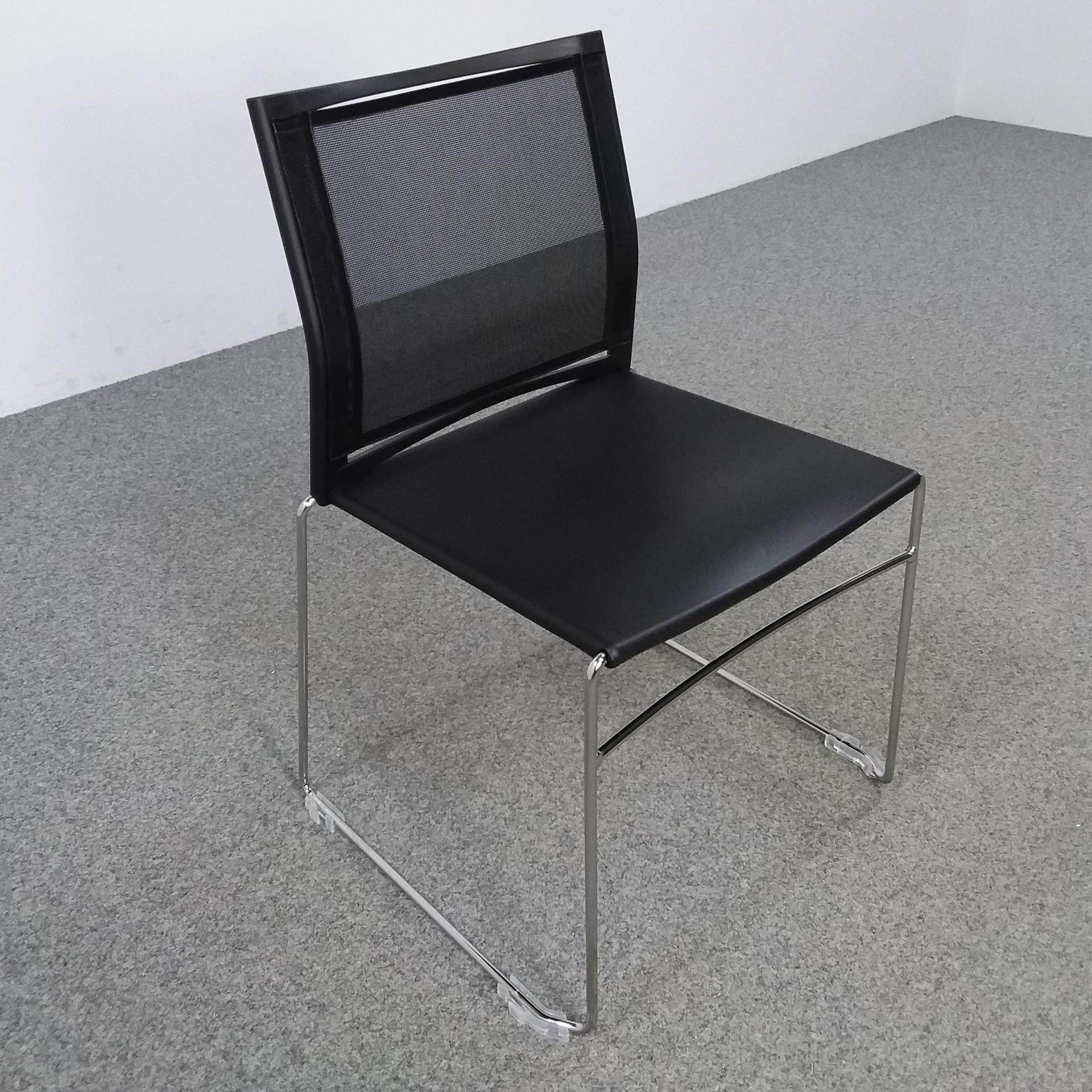 Kufenstühle Milani Wendy Netz / Kunststoff Schwarz ohne Armlehnen, Sehr gut - Komfortables Sitzen