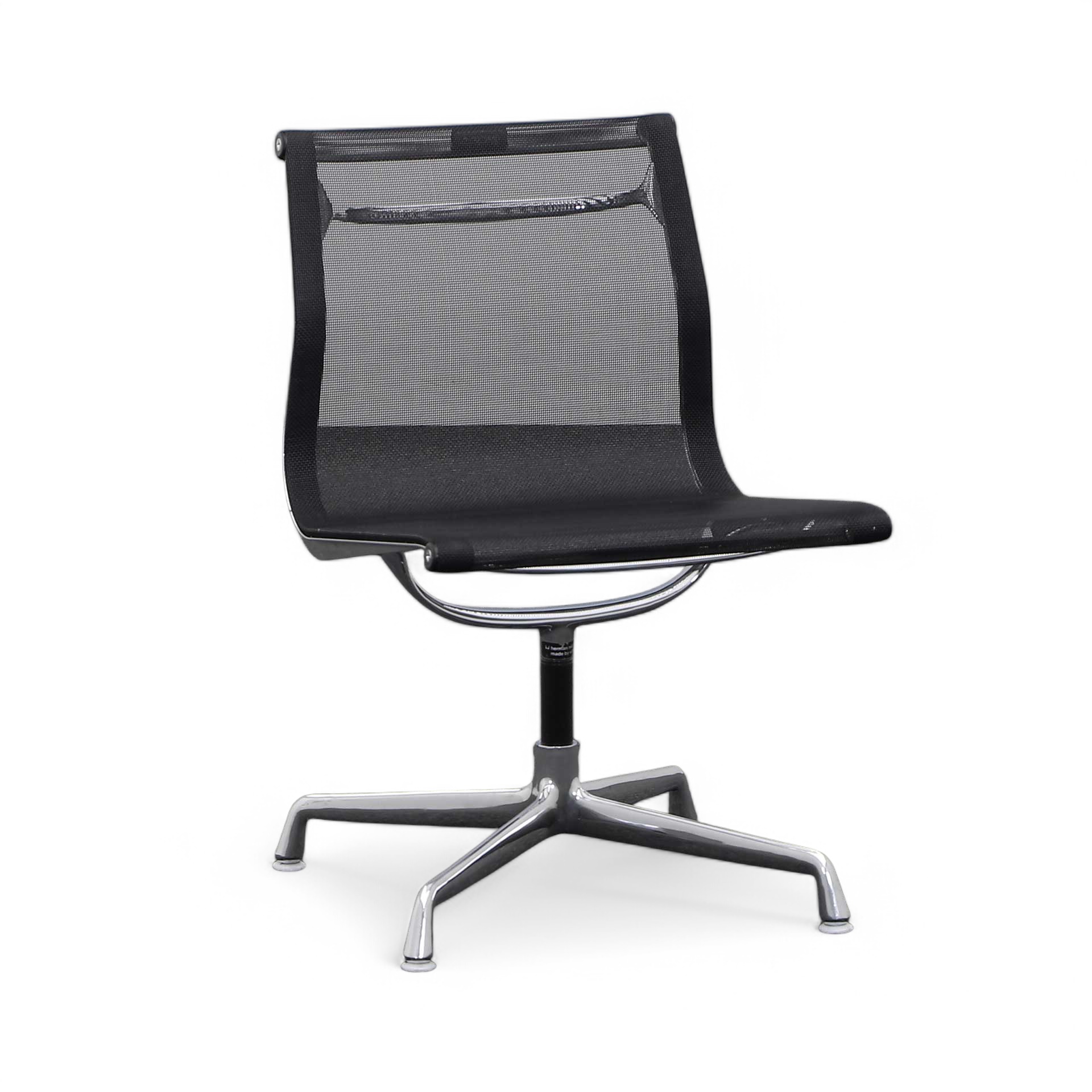 Vitra Aluminium Chair EA 108 Netz Schwarz ohne Armlehnen, Gut - Robust & Stilvoll