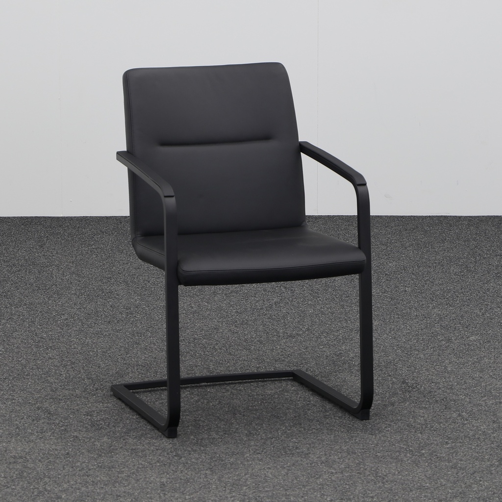 Chaise cantilever Wiesner Hager sign 2 (Normalement utilisé)