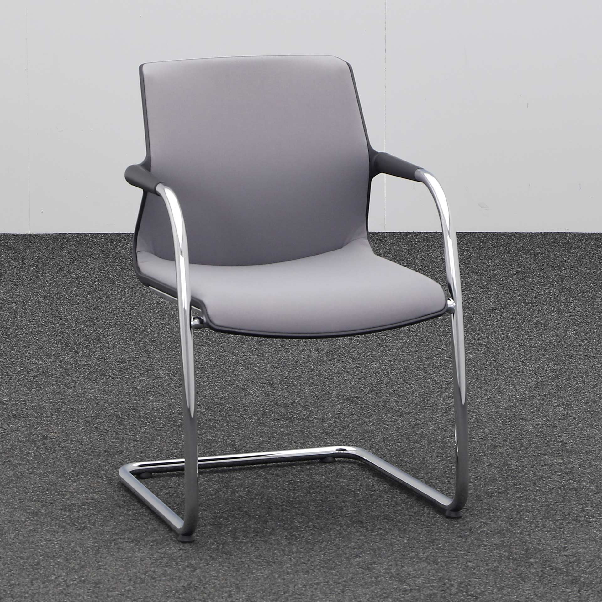 Chaise cantilever Vitra Unix Chair Gris avec accoudoirs fixes, Bâti de chaise cantilever, Bon - Parfait pour les visiteurs et les invités