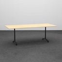 Konferenztisch (Gut)