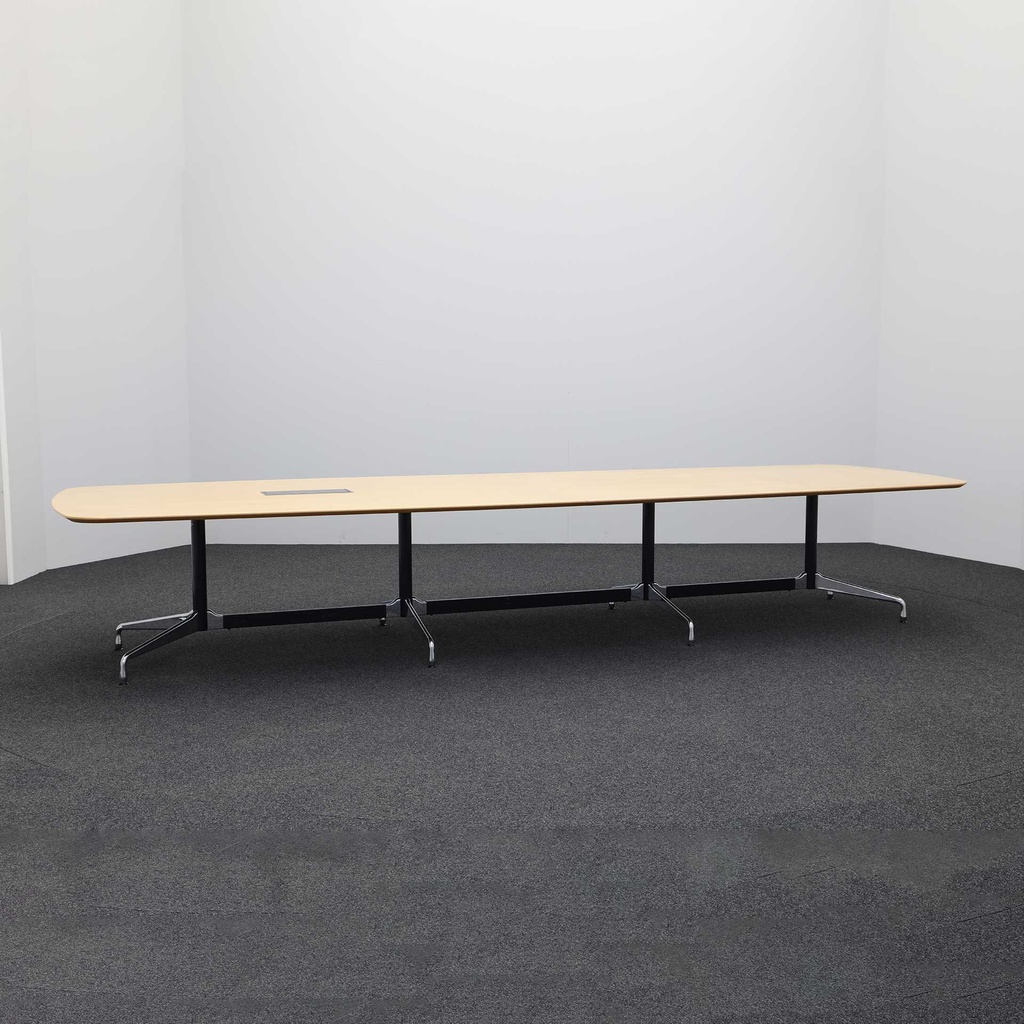 Grosser Sitzungstisch Vitra Eames Segmented Table (Normal gebraucht)