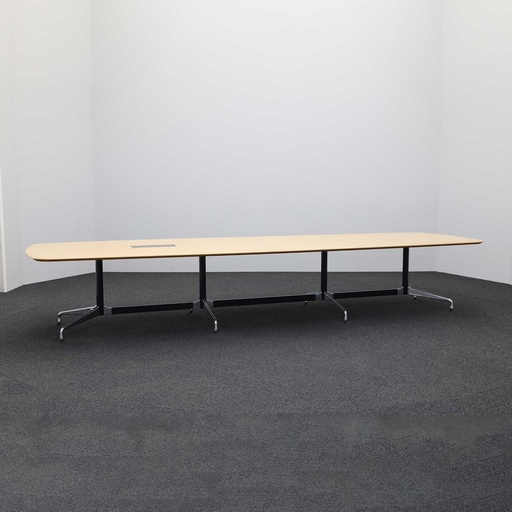 Grosser Sitzungstisch Vitra Eames Segmented Table (Normal gebraucht)