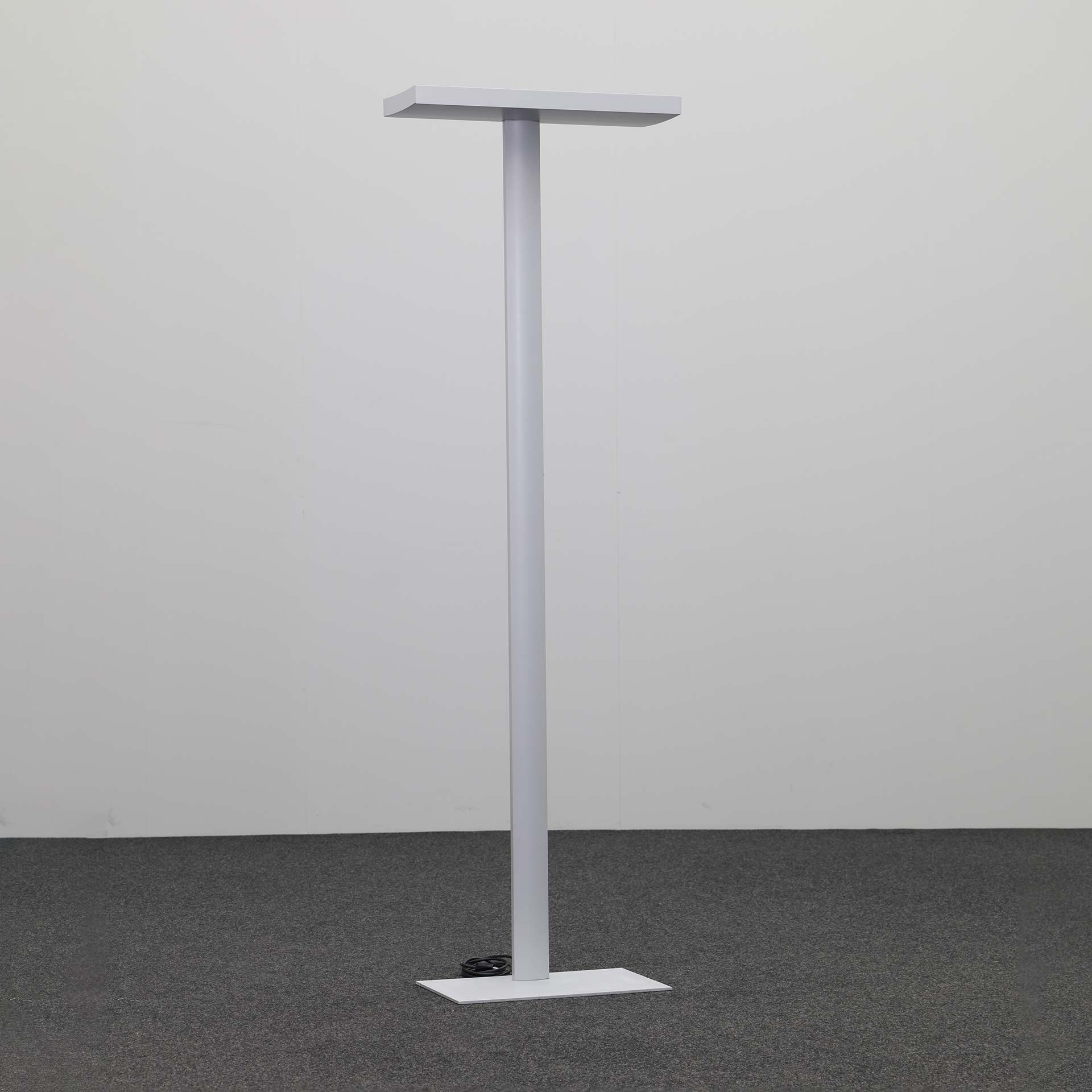 Stehlampen indirekt Megalit (Normal Gebraucht)