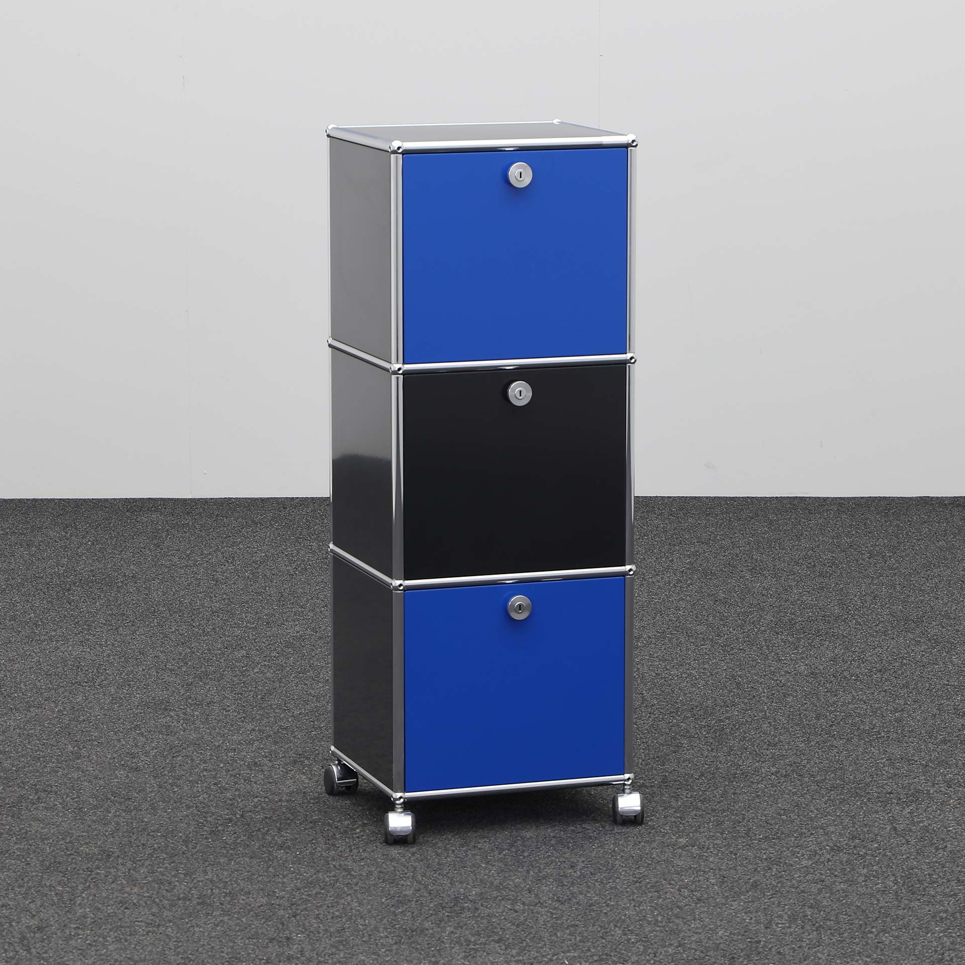 Büro Caddys USM Haller (Gut, Ohne Schlüssel)