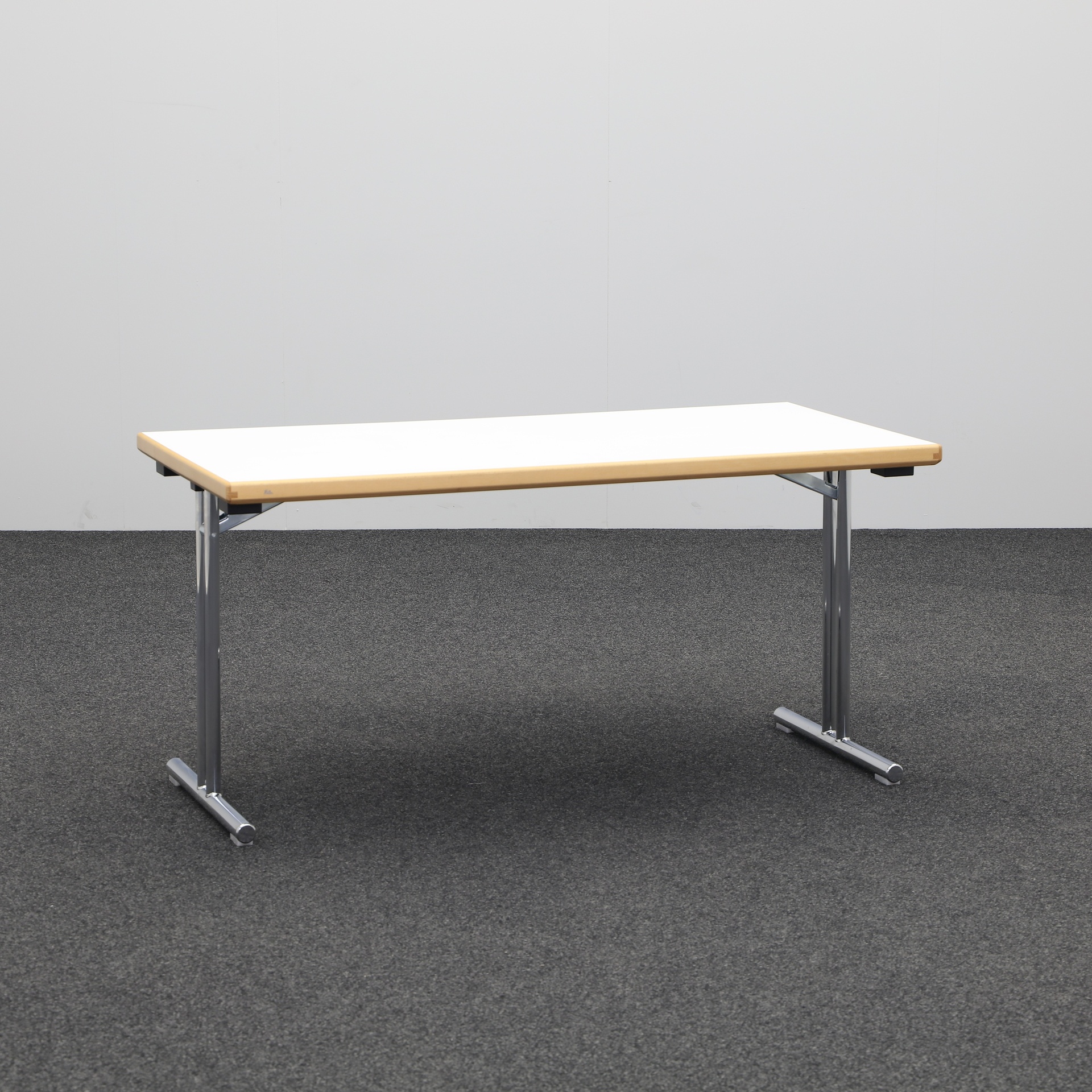 Klapptische Hiller Delta 105 (Gut)