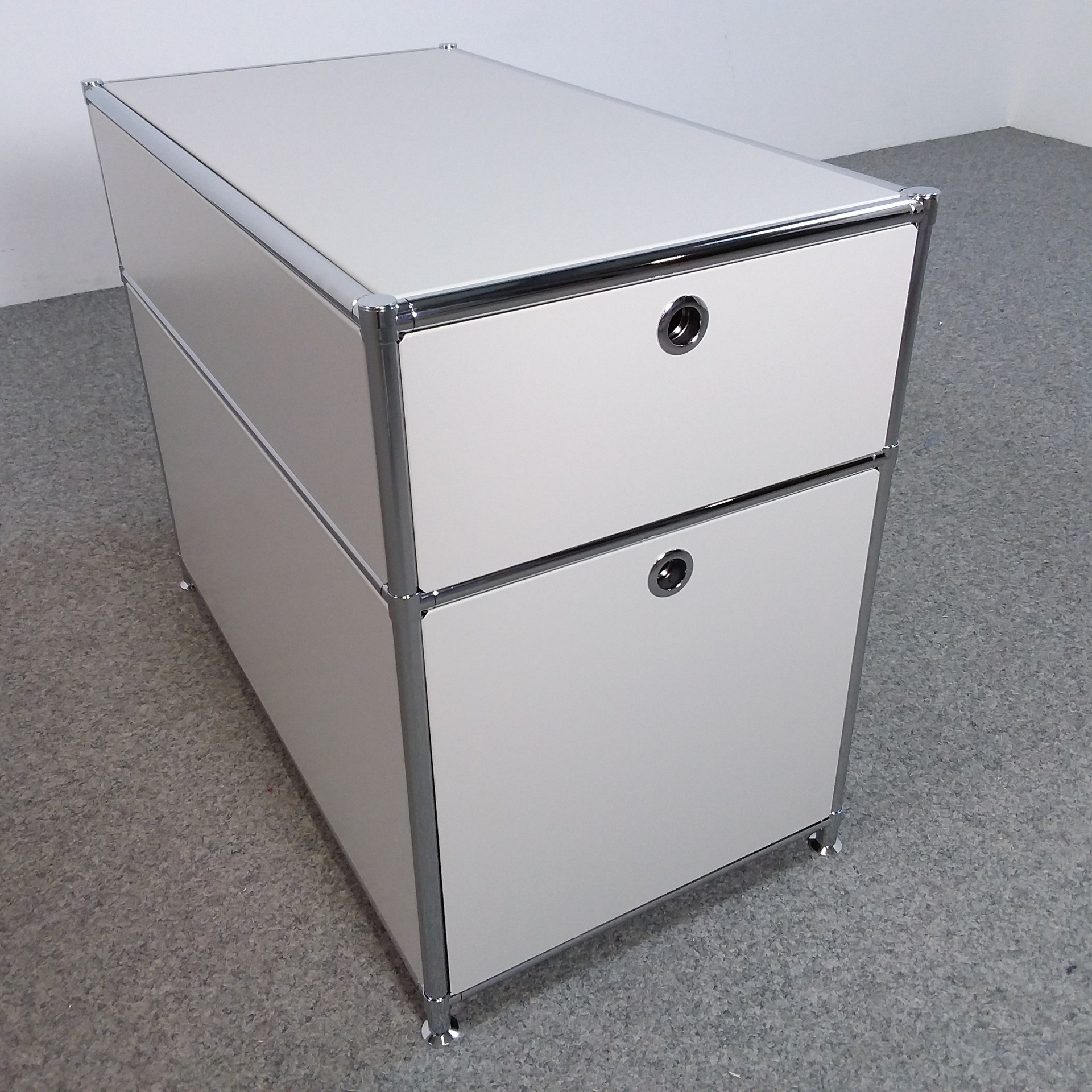 Standcontainer System4 (Lichtgrau, Sehr gut)