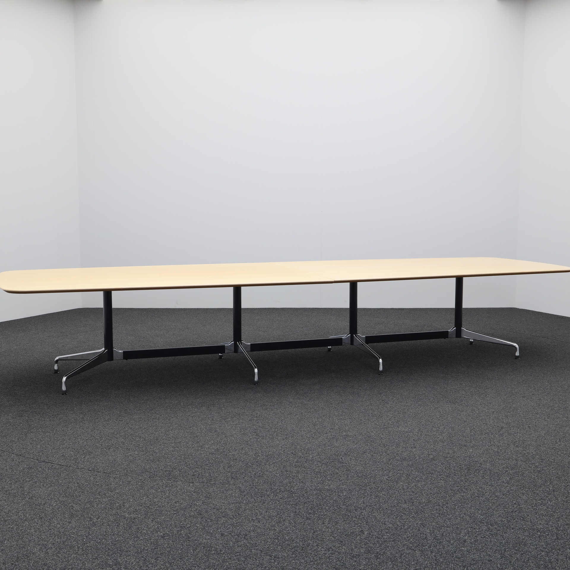 Sitzungstisch Vitra Eames Segmented Table (Normal Gebraucht)