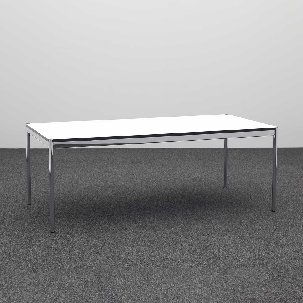 Tisch USM Haller (Starke Nutzung)