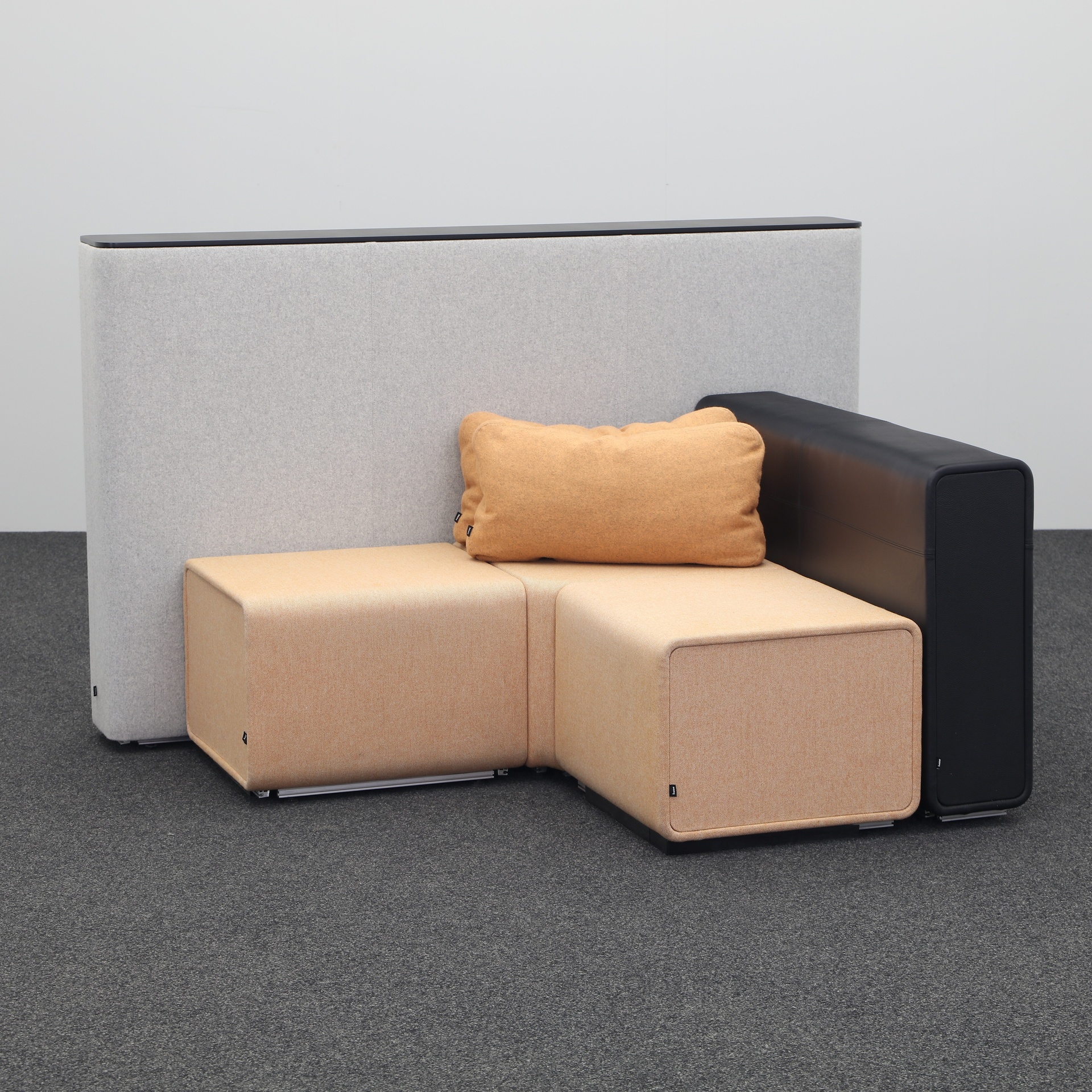 Lounge Garnituren Bene Parcs Causeway Lounge (Normal Gebraucht)