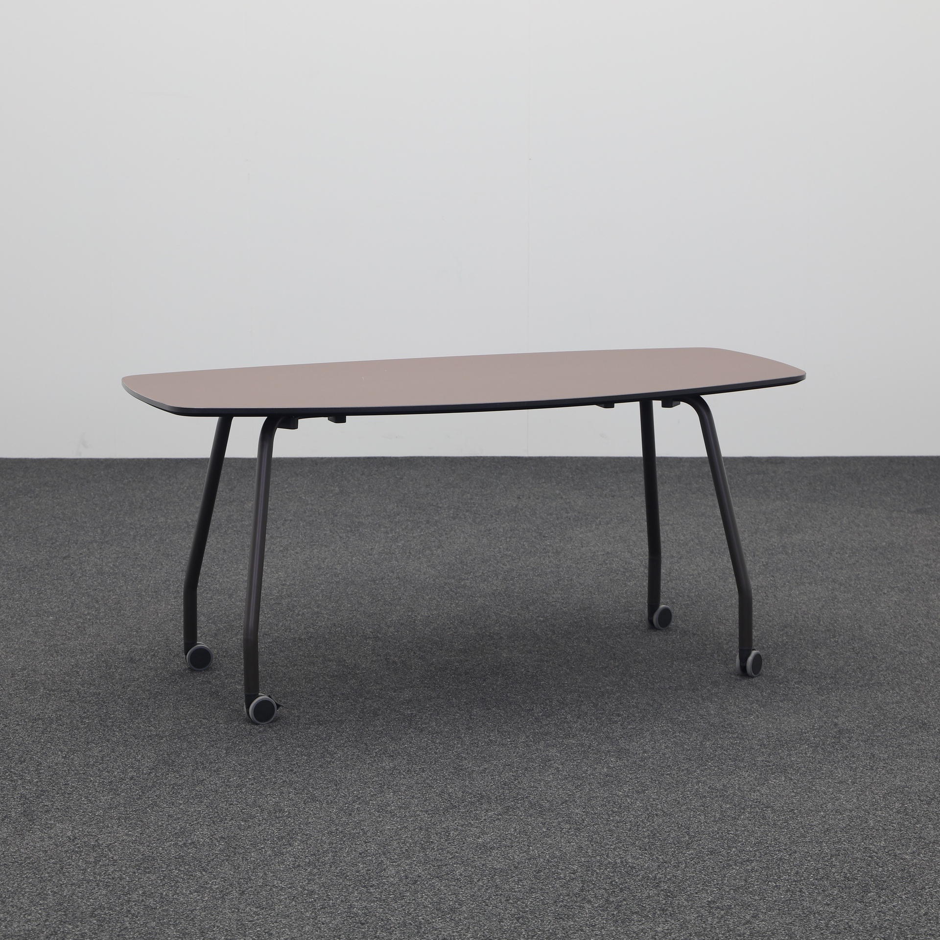 Image of Konferenztisch auf Rollen 160x80 cm, Braun/Schwarz, Bootsform, Normal gebraucht, Tisch - Hochwertig & langlebig