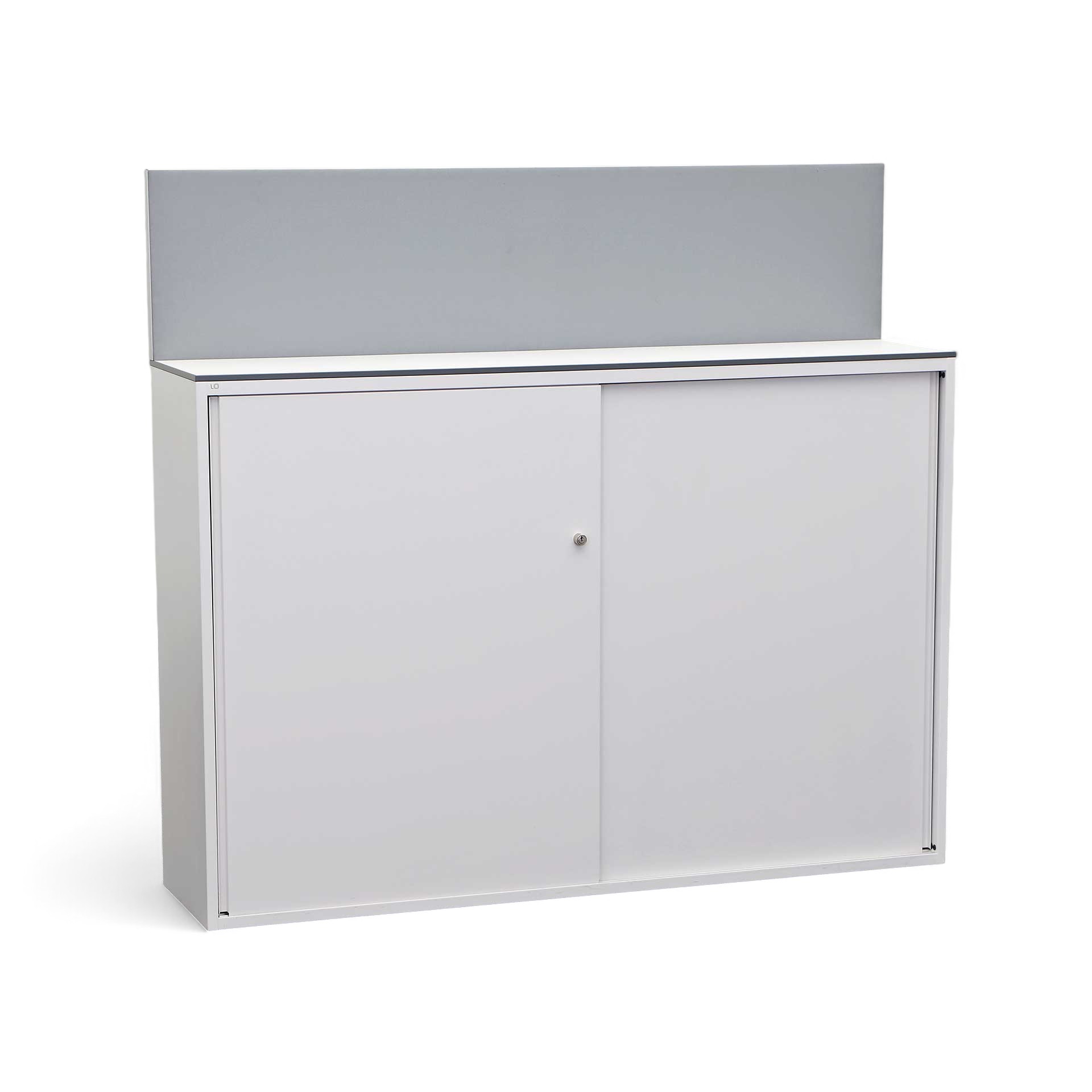 Sliding door wardrobes Lista LO One (Good, With key)