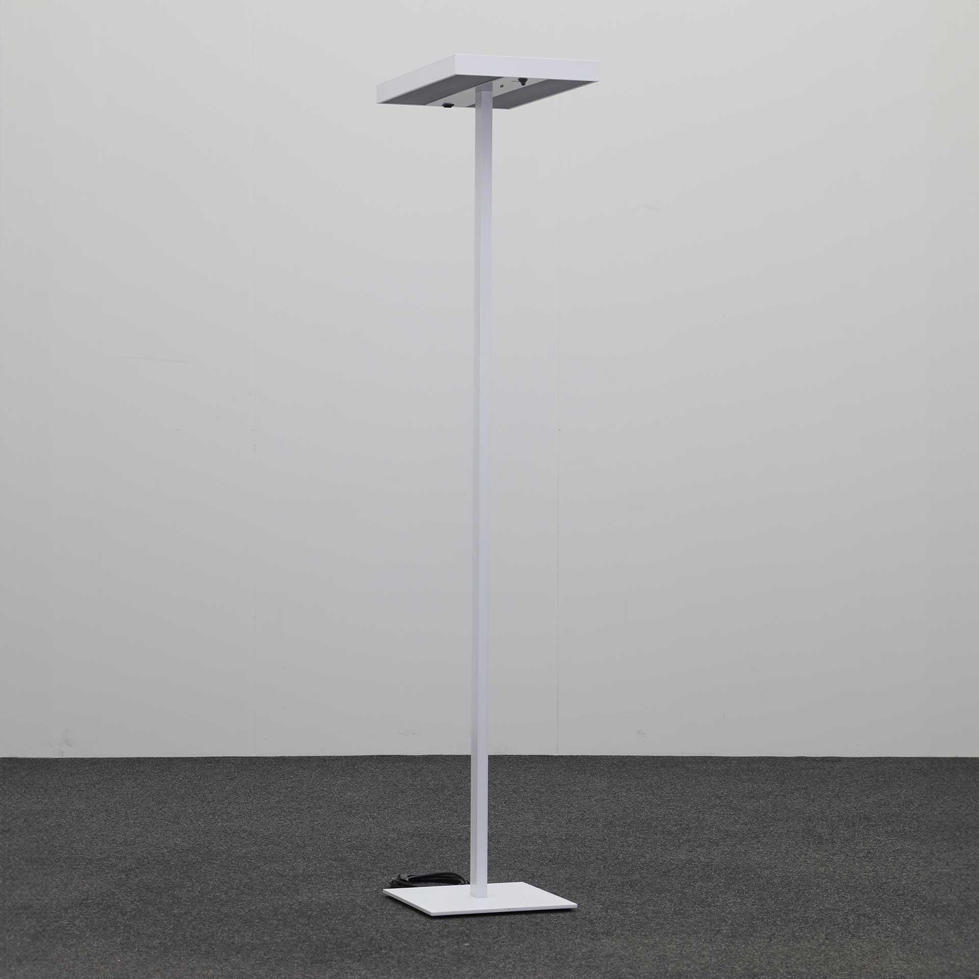 Stehleuchte Zumtobel Staff Karea (Normal Gebraucht)