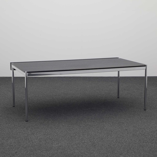 Tisch USM Haller (Starke Nutzung, Schwarz)