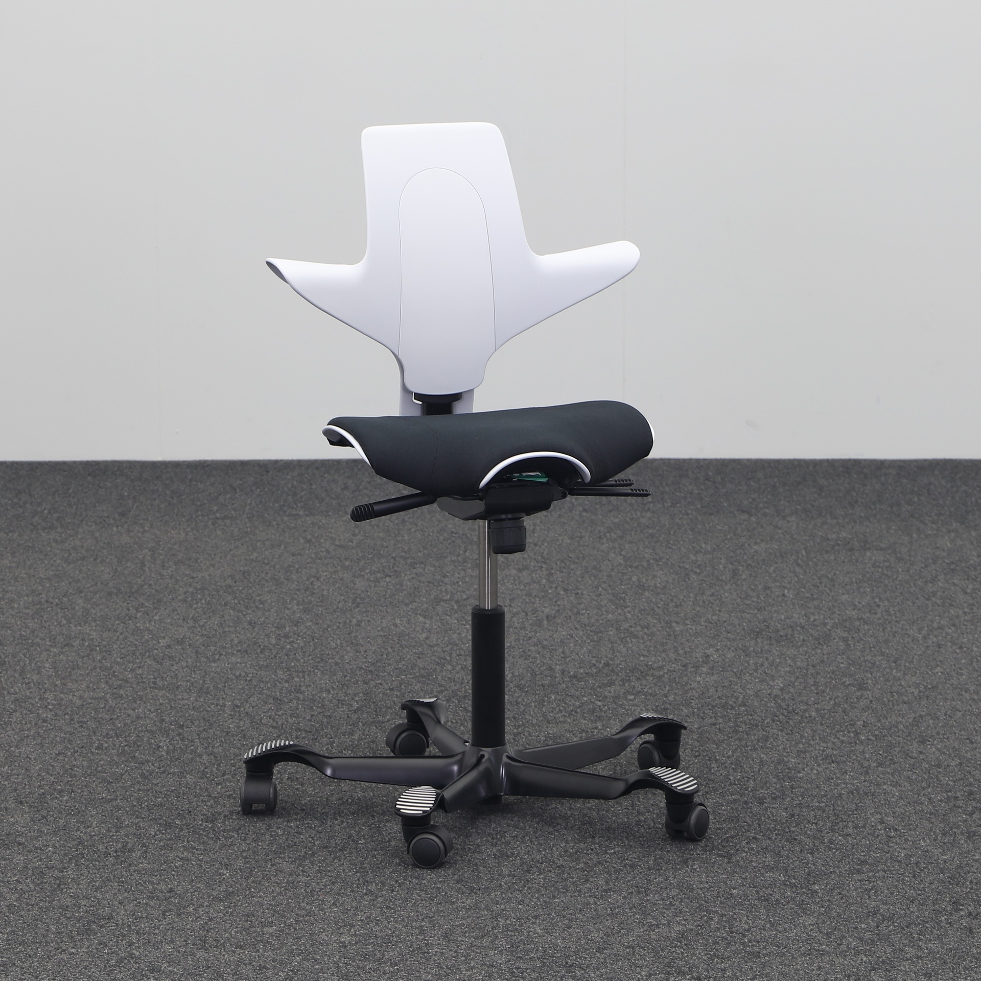 Bürodrehstühle HAG Capisco 8020 (Gut)