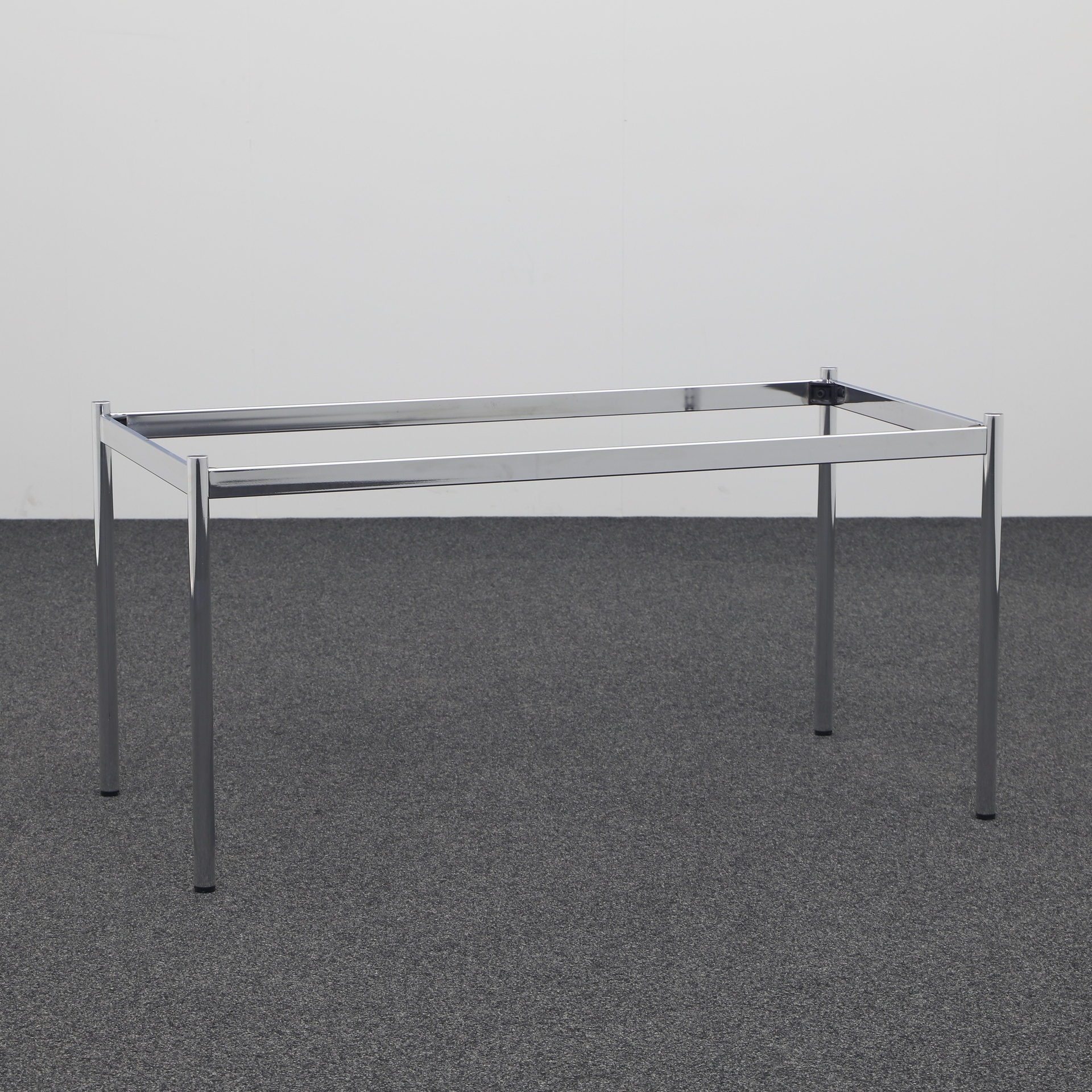  USM Haller Table frame (Good, 150x75)