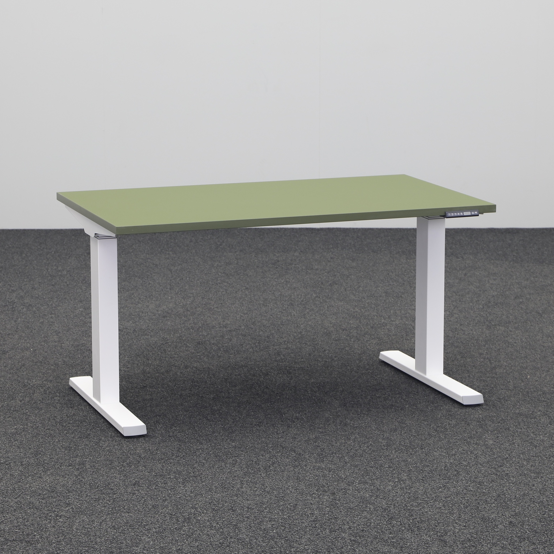 Standing desks  (Very good)