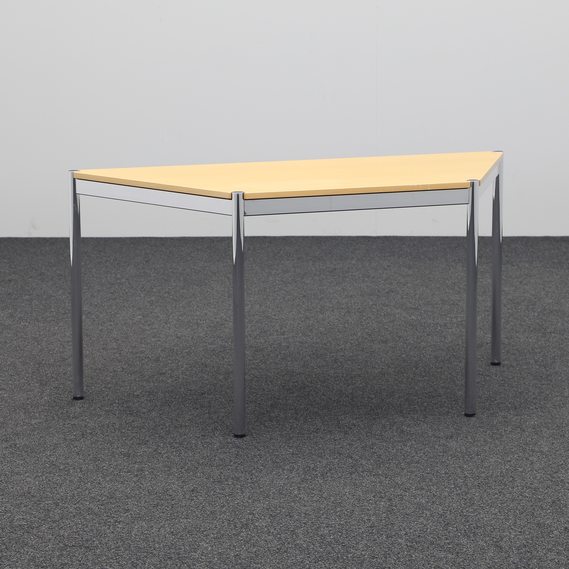 Beistelltische USM Haller (Normal gebraucht)