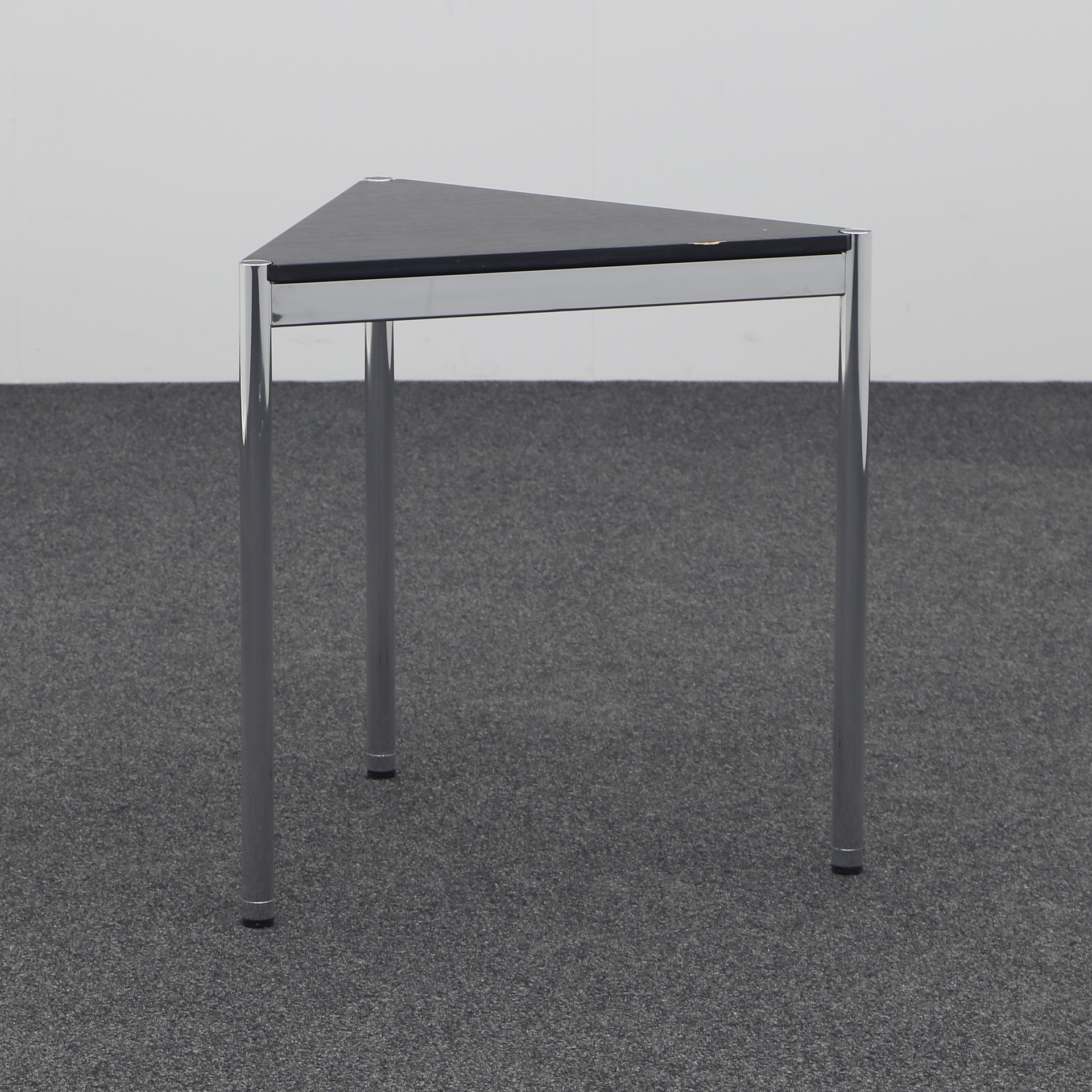 Side tables USM Haller (Heavily used)
