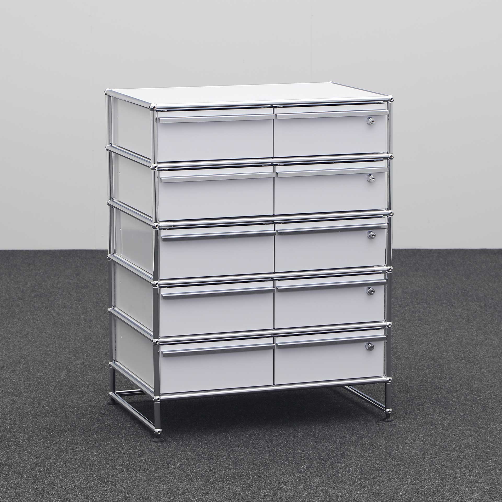 USM Haller drawer unit (Good, With key)