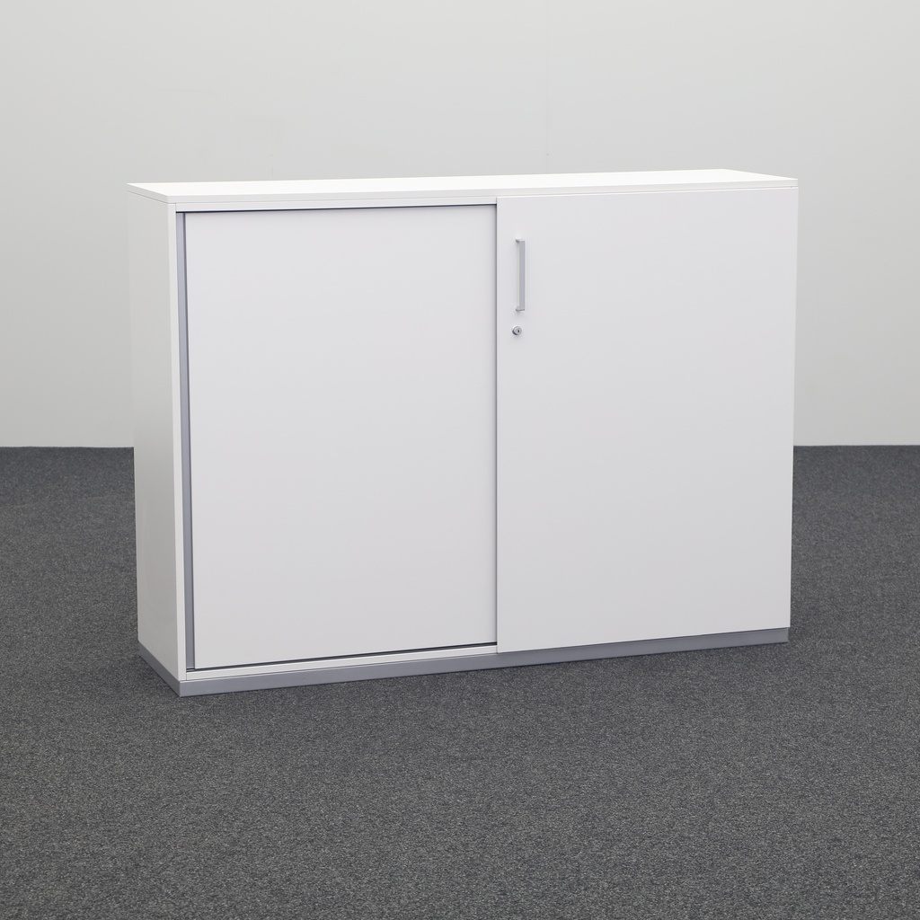 Sliding door wardrobes Steelcase Share IT (Good, with key)