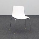 Bistro Stapelstühle Arper Catifa 46 (Normal gebraucht, Braun)