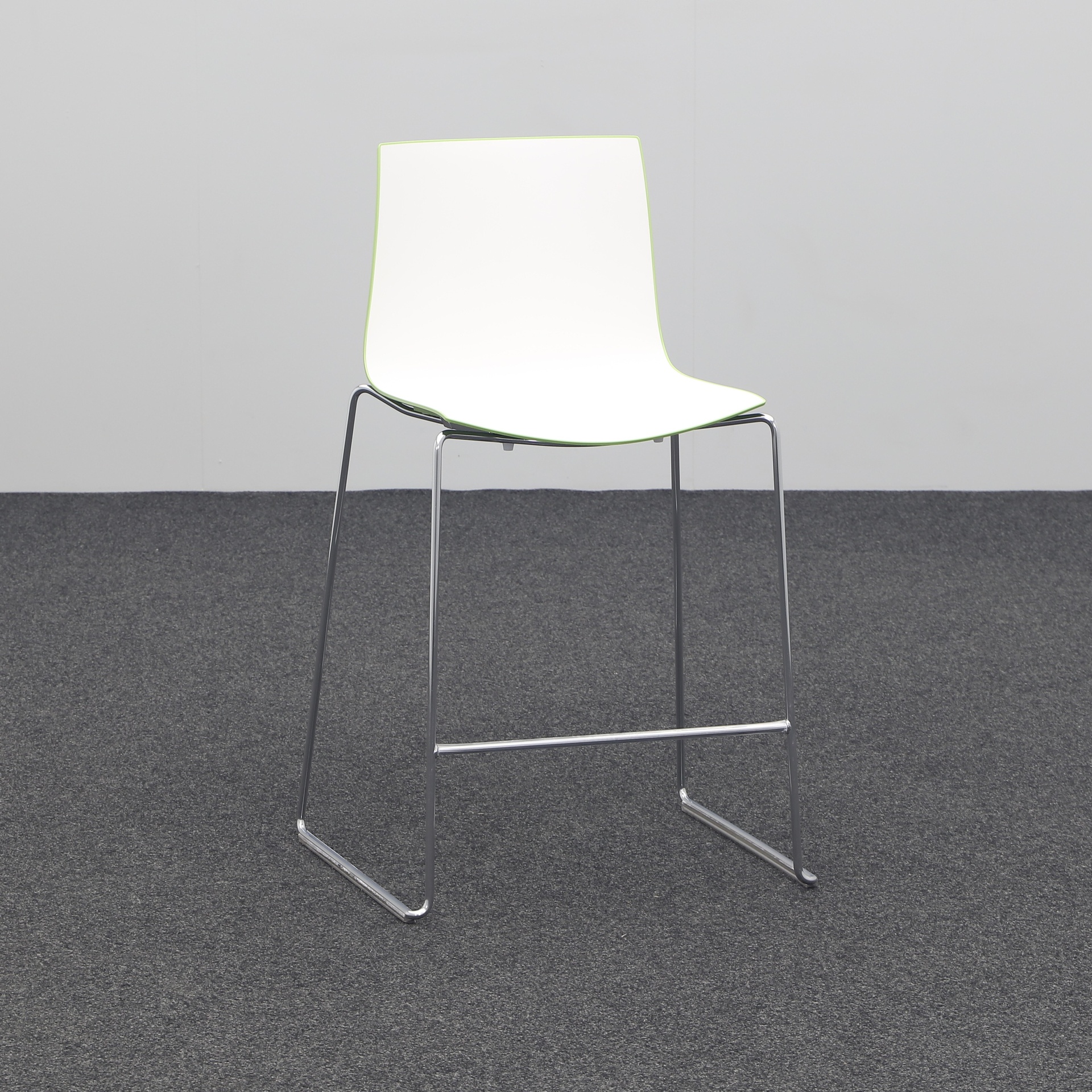 Bar stool Arper Catifa 46 (Good)