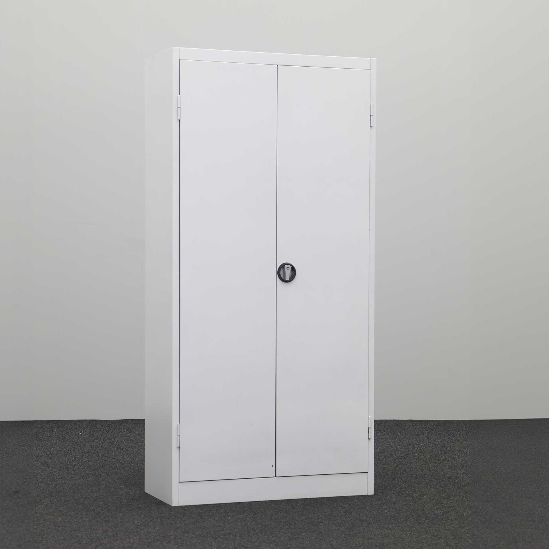 Mauser metal cabinets (Light gray, Normal used, With key)