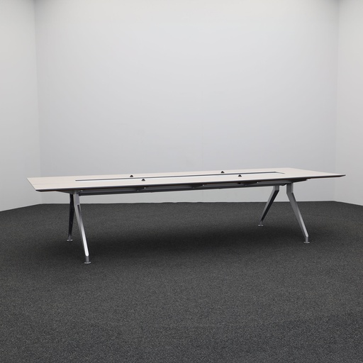 Konferenztisch Steelcase (Normal gebraucht, 325x120)