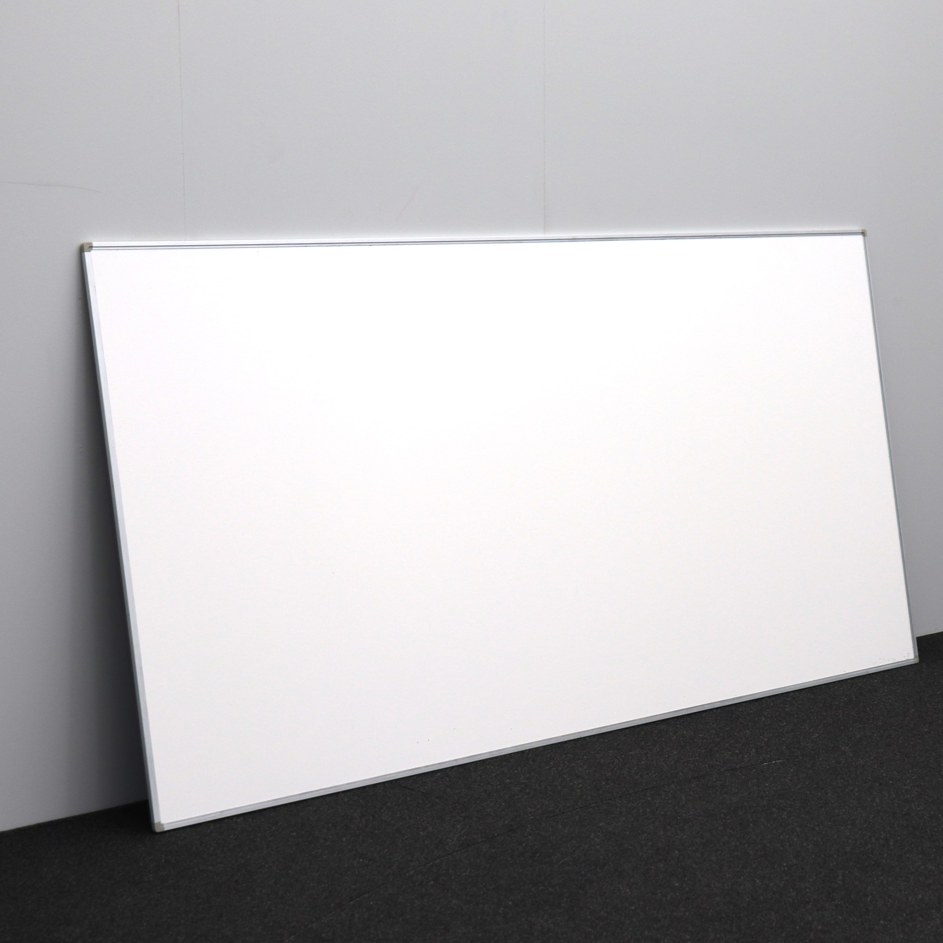 Whiteboards Neuland (Normal Gebraucht)
