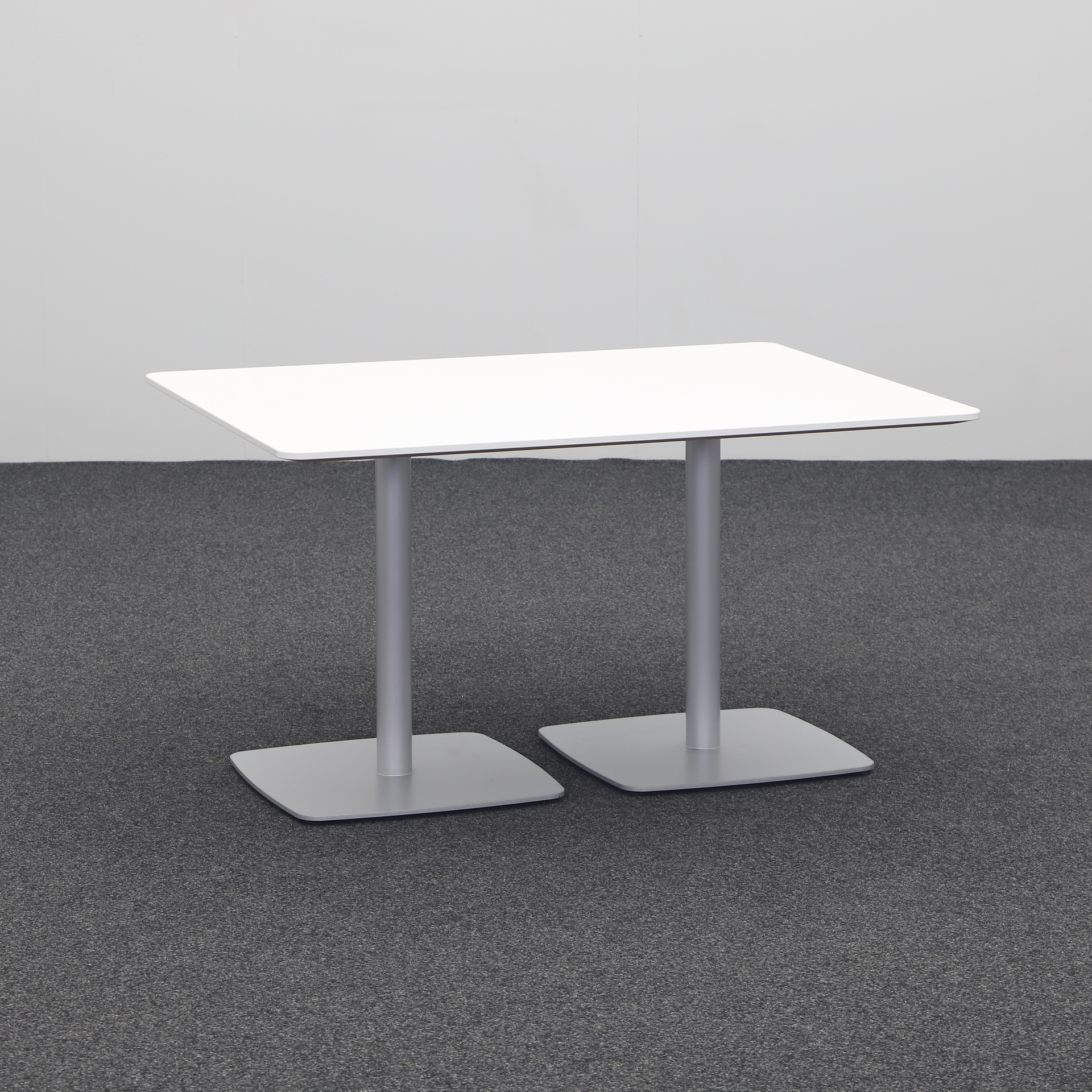 Tables de réunion Steelcase (Bon)