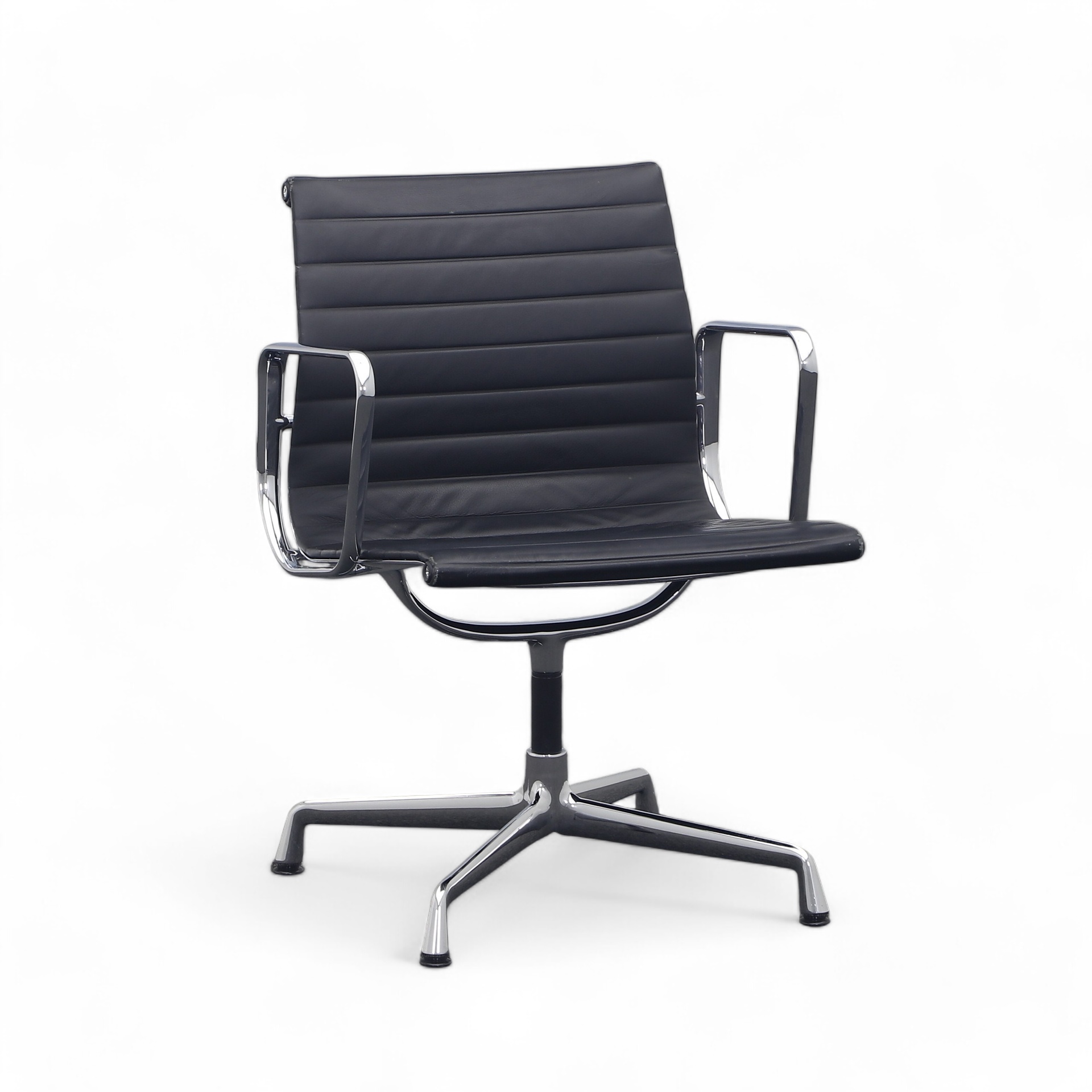 Vitra Aluminium Chair EA 108 Leder (Normal Gebraucht)