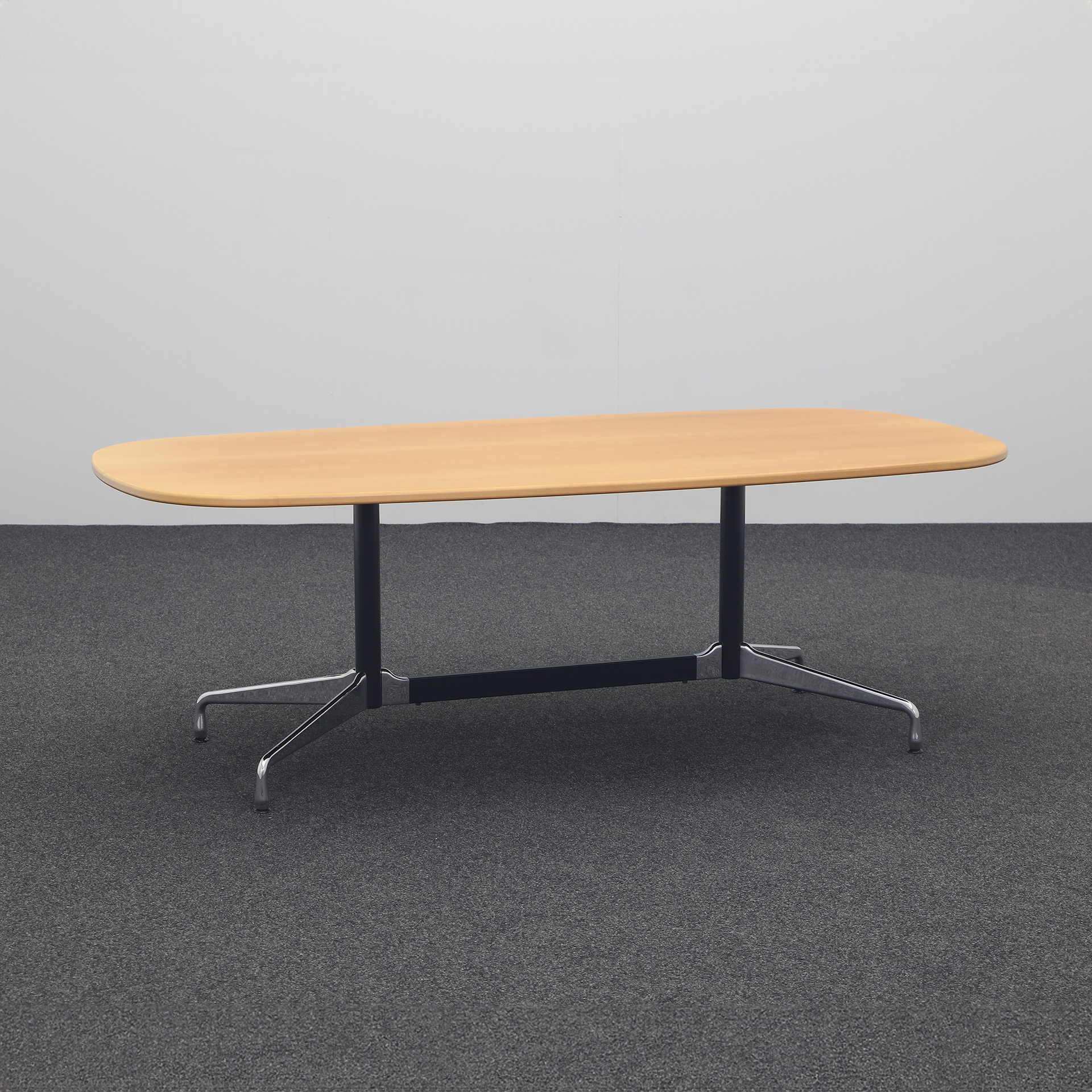 Konferenztisch Vitra Eames (Normal Gebraucht)