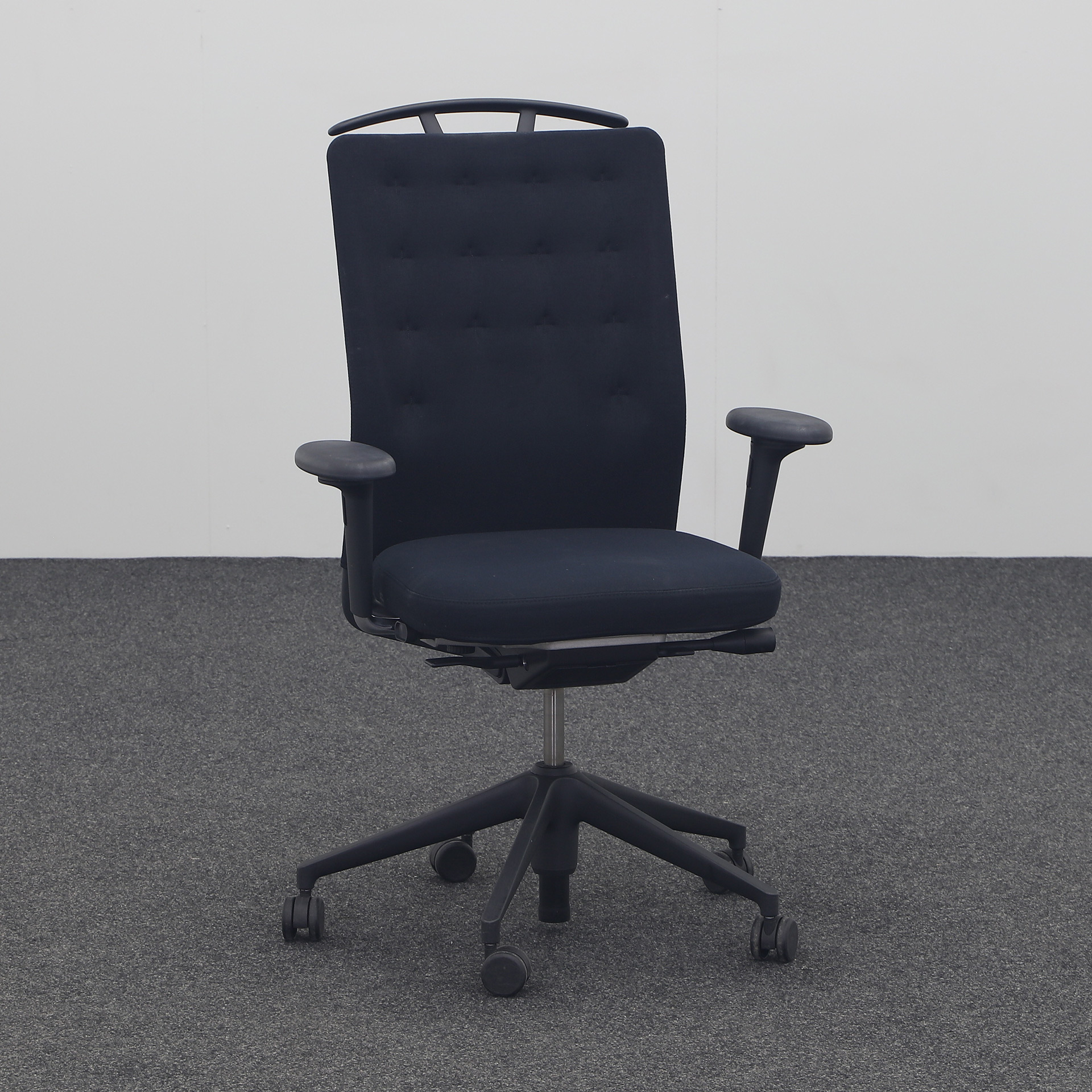 Vitra Bürostuhl ID Trim mit Armstützen (Schwarz, Normal Gebraucht)
